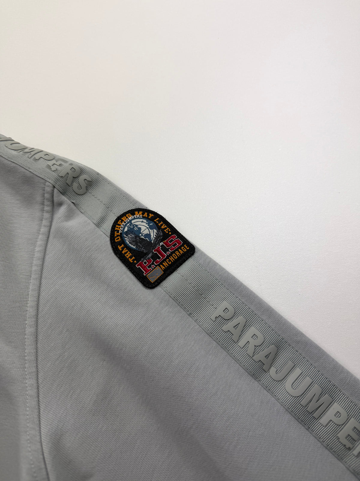 Pull Parajumpers – Taille S – Gris
