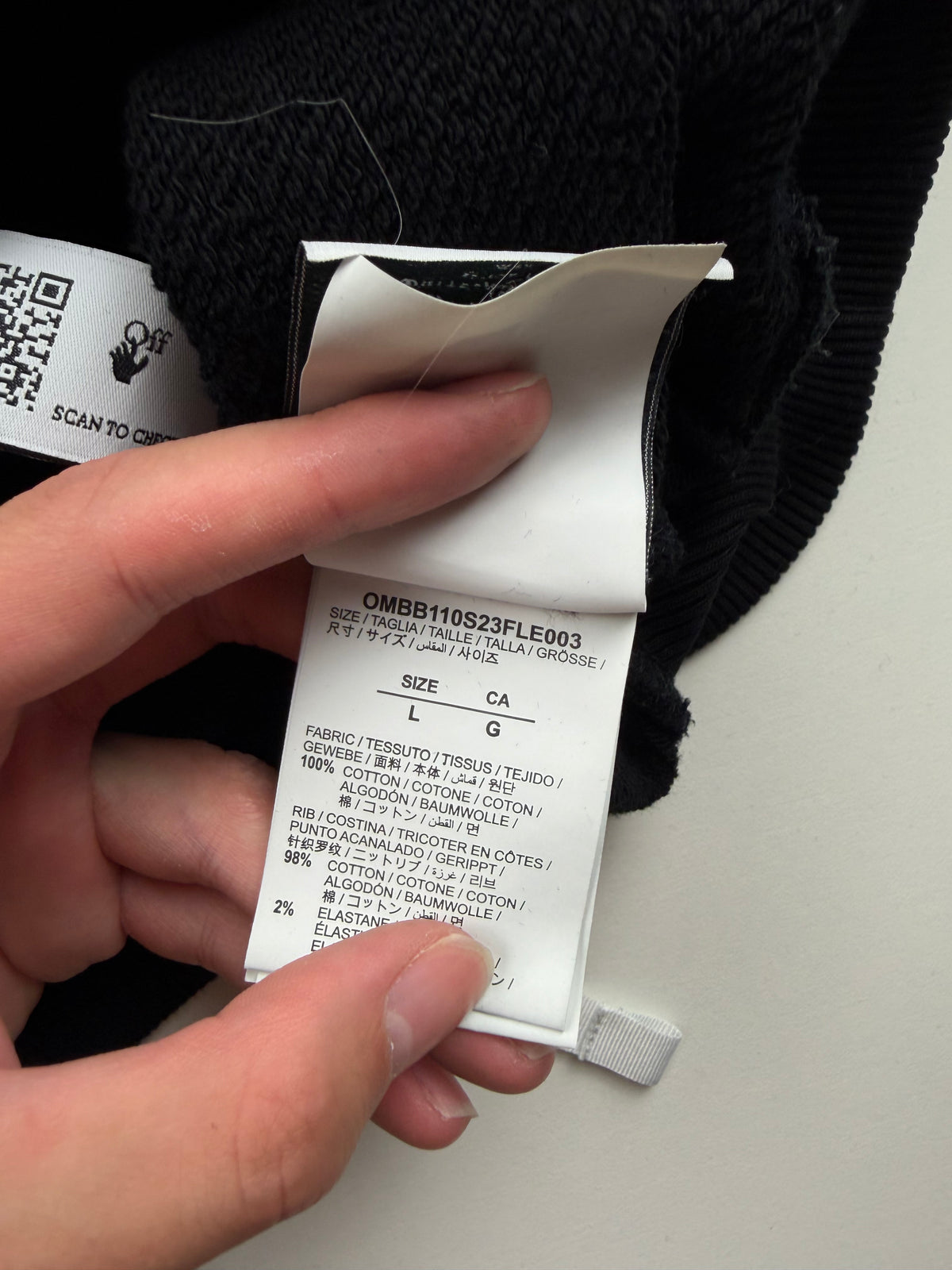 Pull à Capuche Off-White « Hand Arrow Boxy » – Taille L – Noir