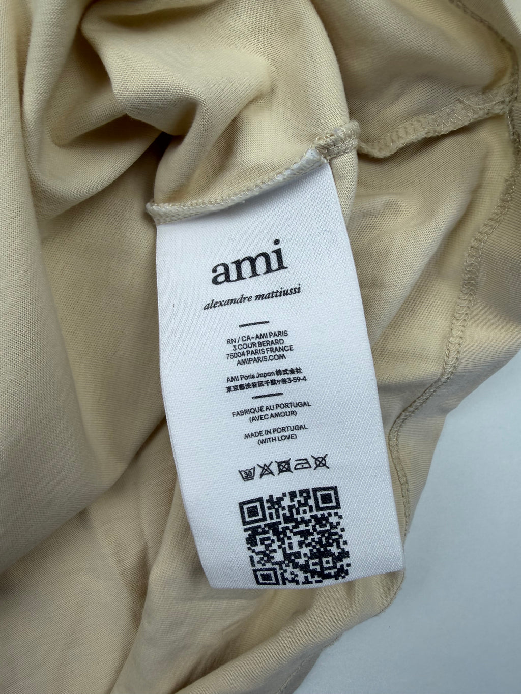 T-shirt AMI – Taille L – Beige avec Logo Cœur Rouge