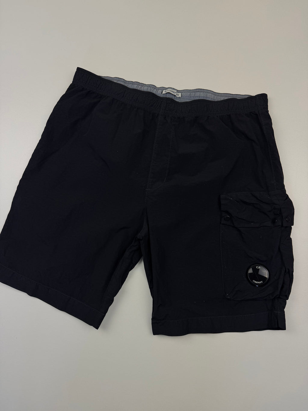 Short nylon C.P. Company – Taille M / 48 – Noir avec Logo