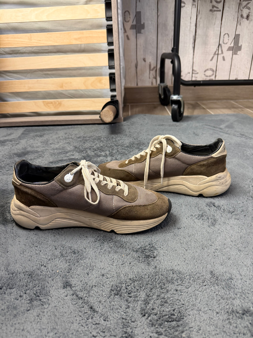 Basket Golden Goose Running – Taille 41 – Kaki