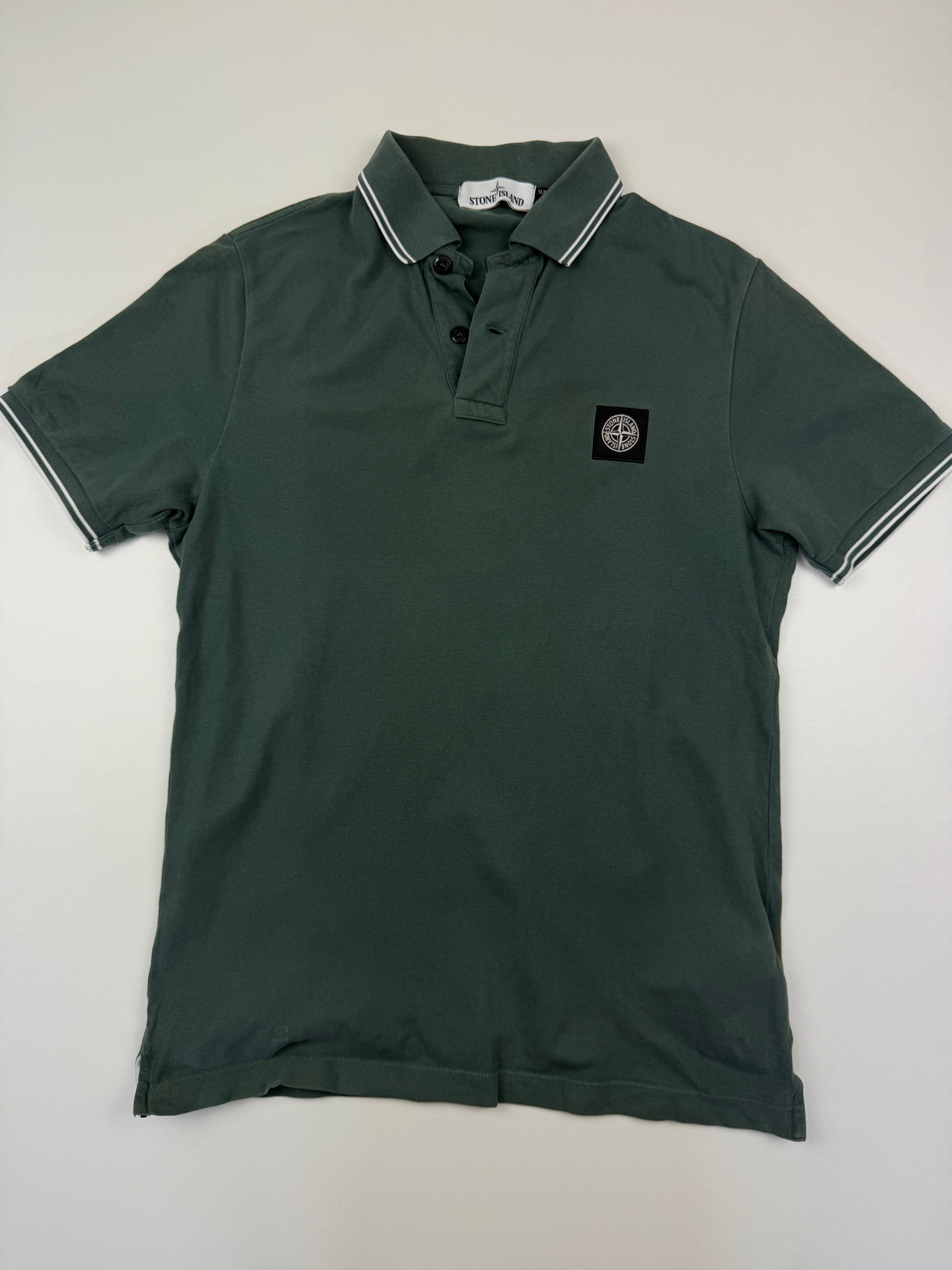 Polo Stone Island – Taille M – Vert Foncé
