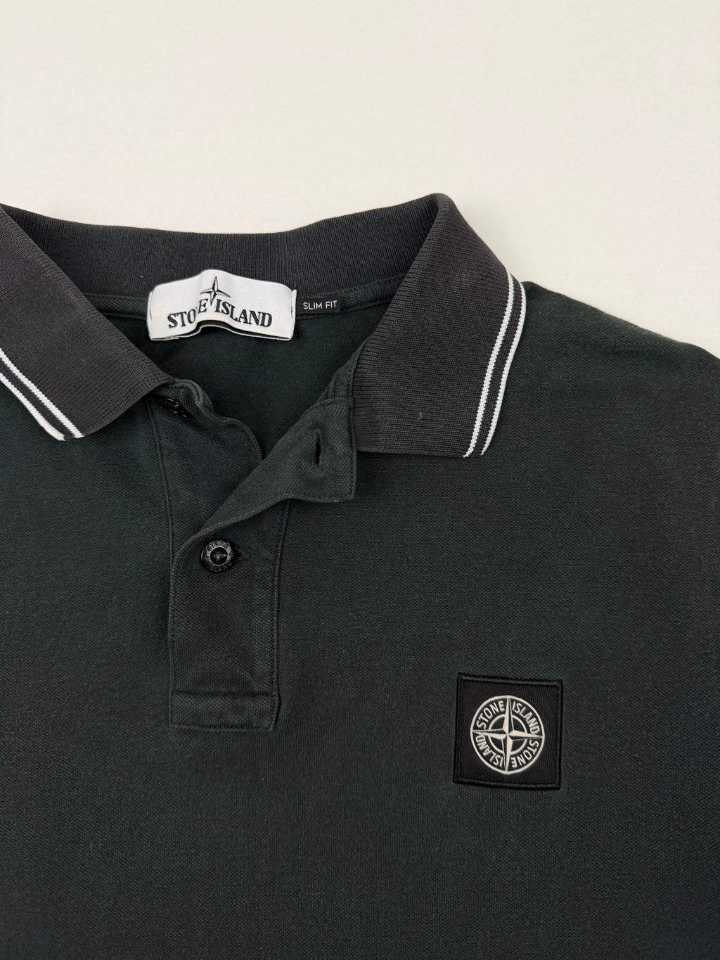 Polo Stone Island – Taille M – Vert Foncé