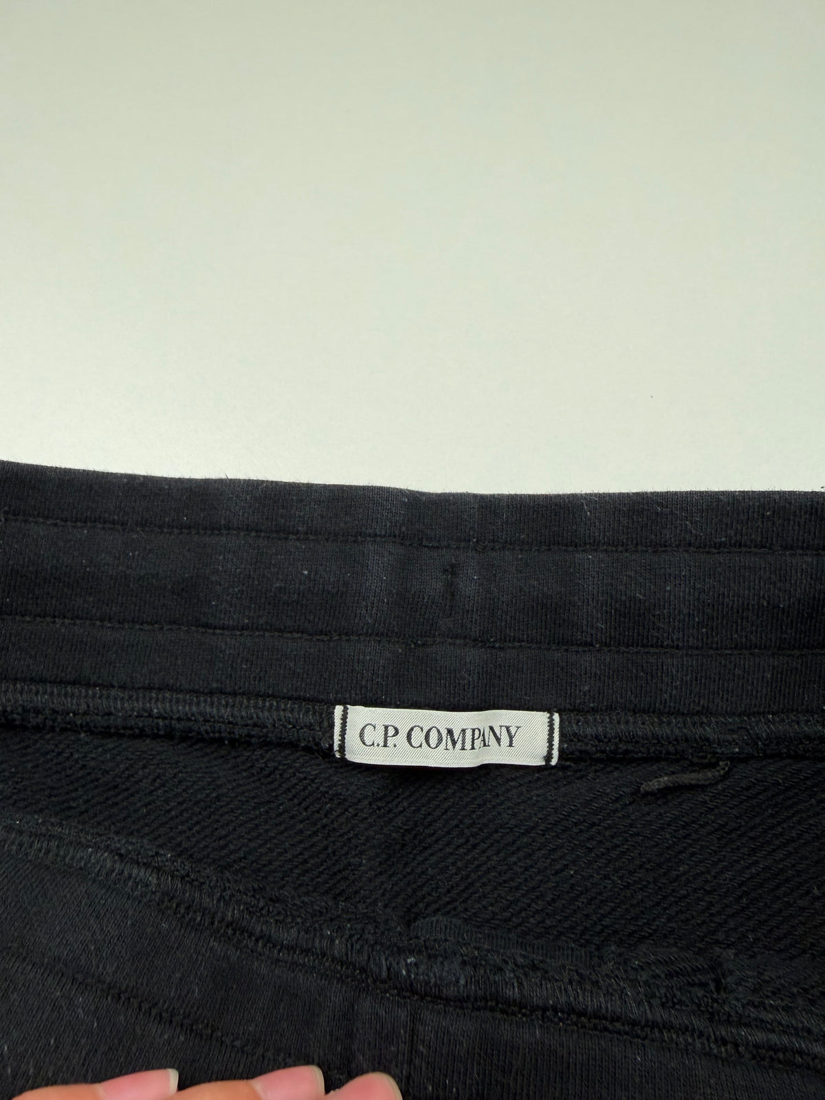 Jogging C.P. Company – Taille XL – Noir – 2 Poches Zippées
