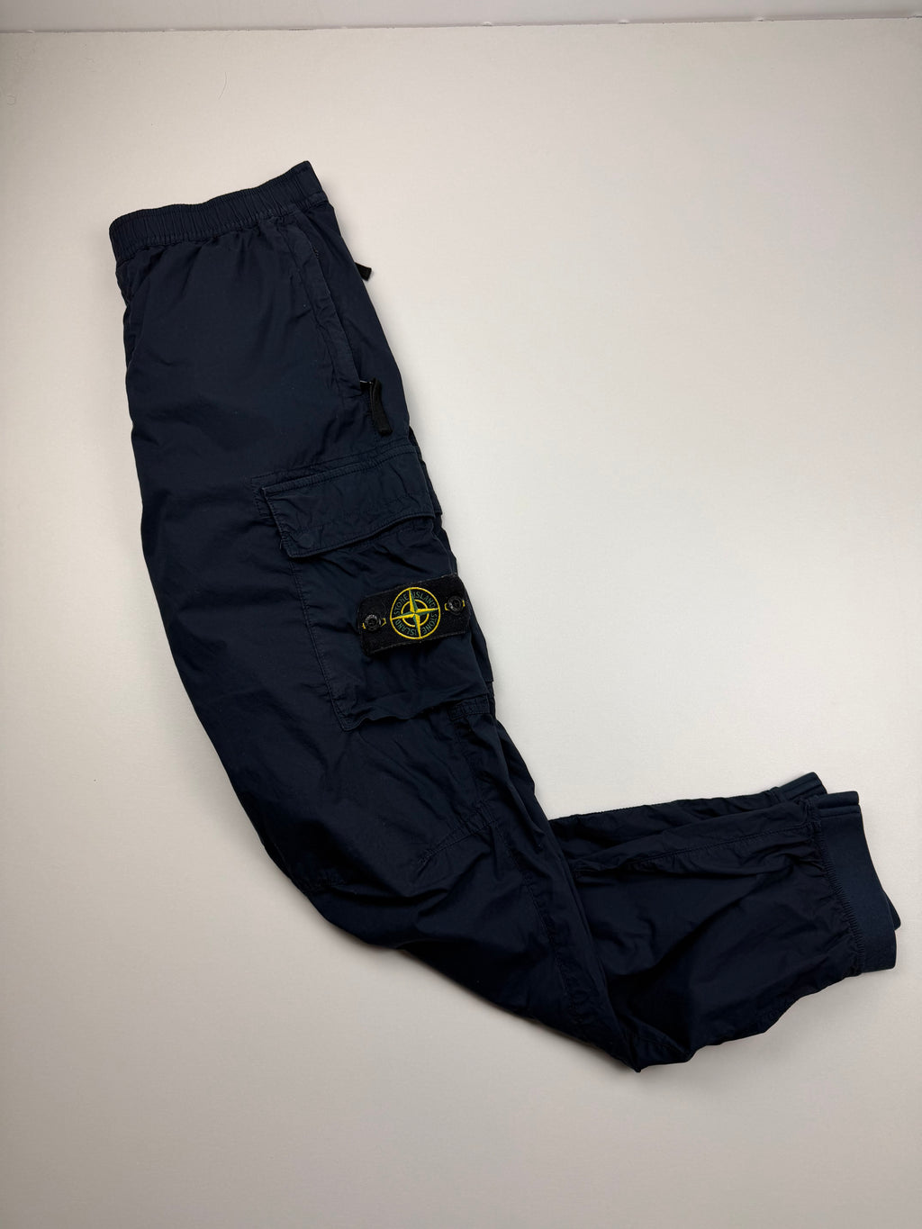 Cargo Nylon Stone Island – Taille M / W32 – Bleu Marine