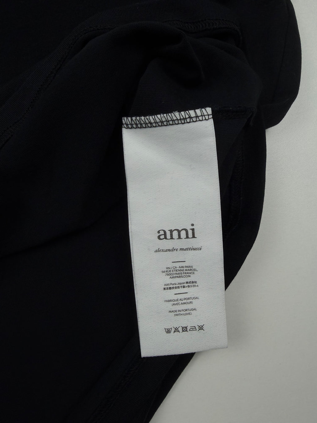 T-shirt AMI – Taille M – Noir