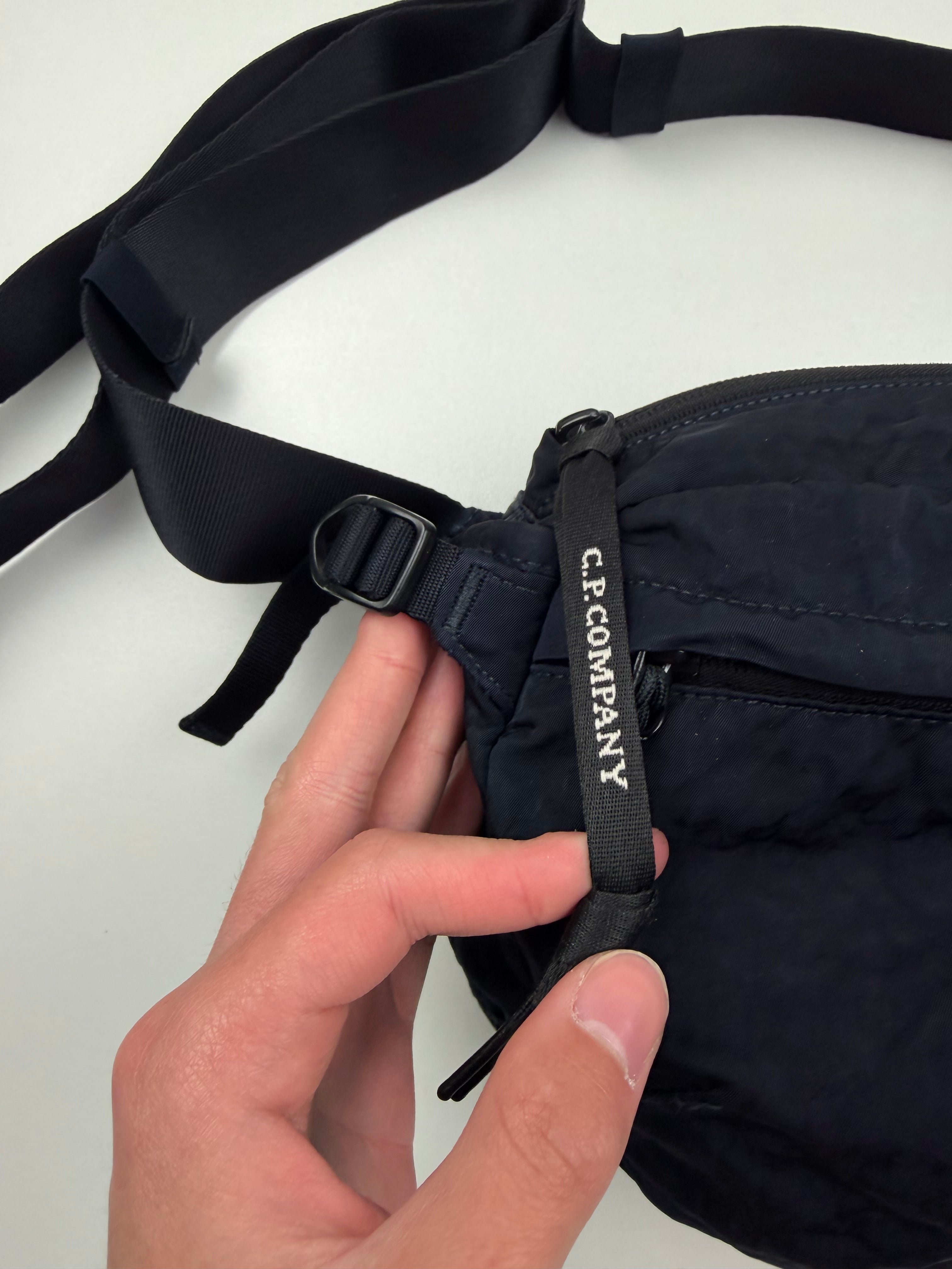Sacoche Banane C.P. Company – Bleu Nuit / Noir