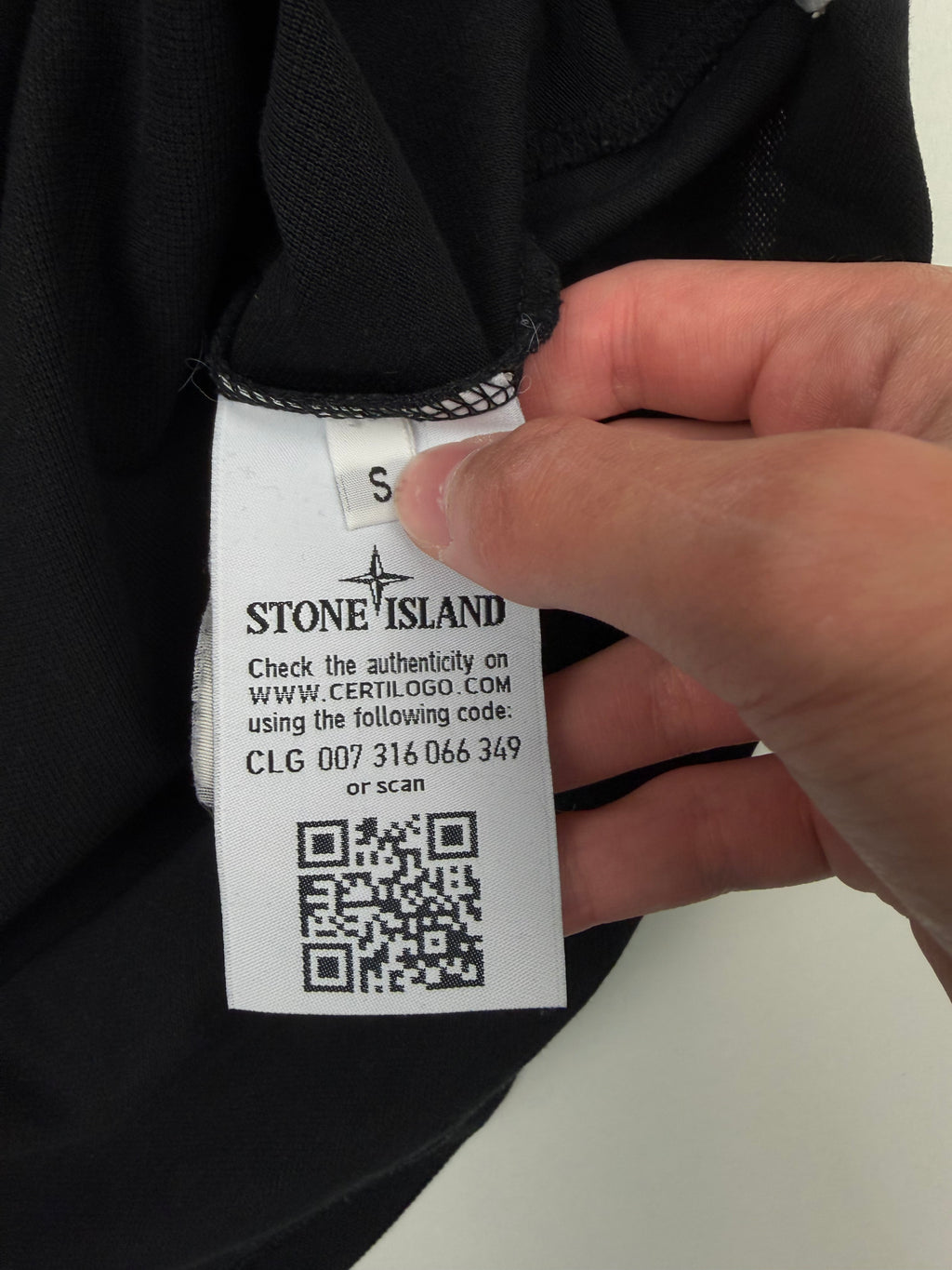 Polo Stone Island – Taille S – Noir