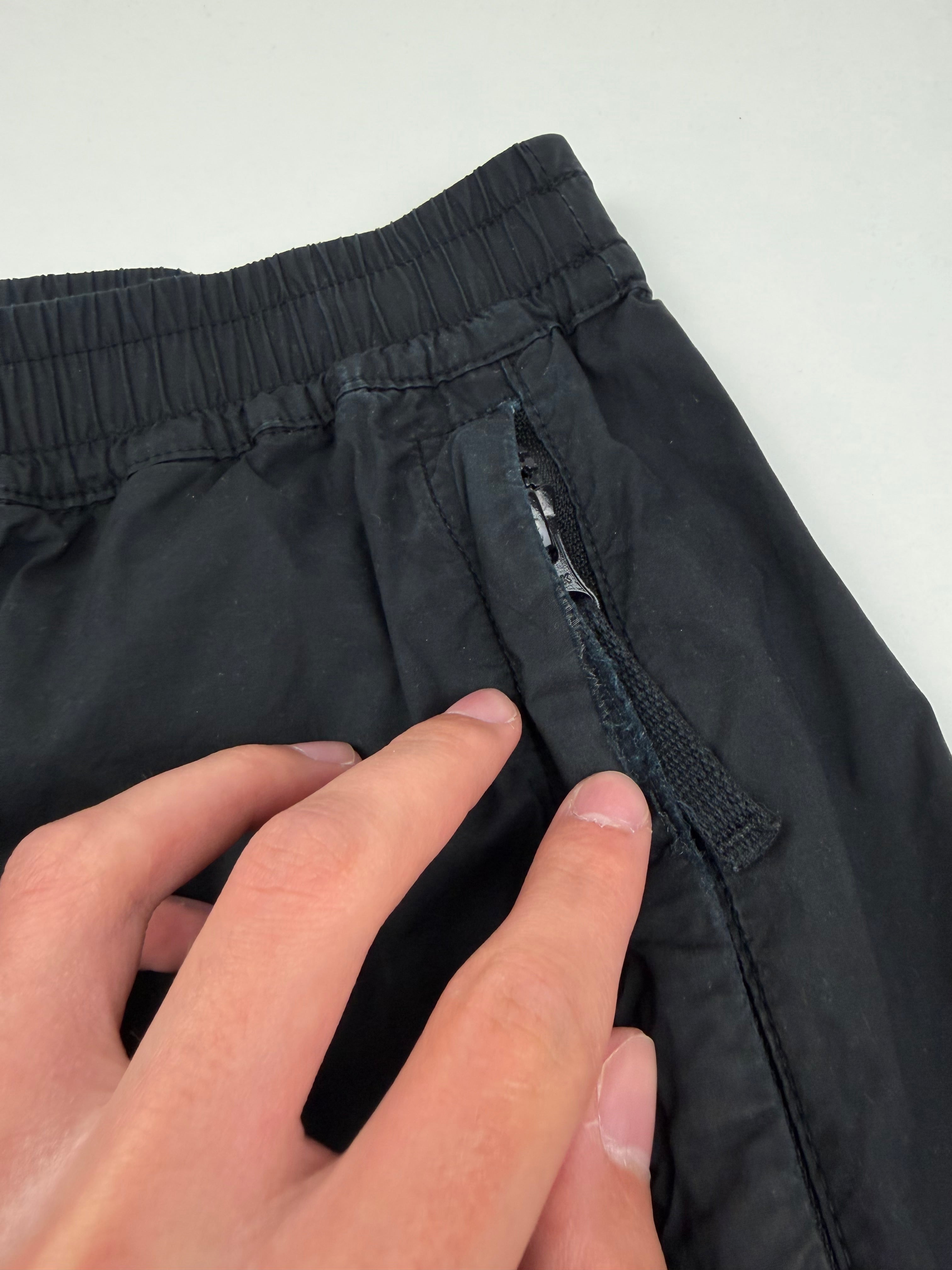 Cargo Stone Island Nylon – Taille M / W32 – Noir