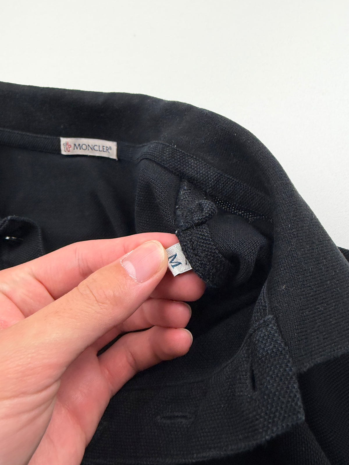 Polo Moncler – Taille M – Noir