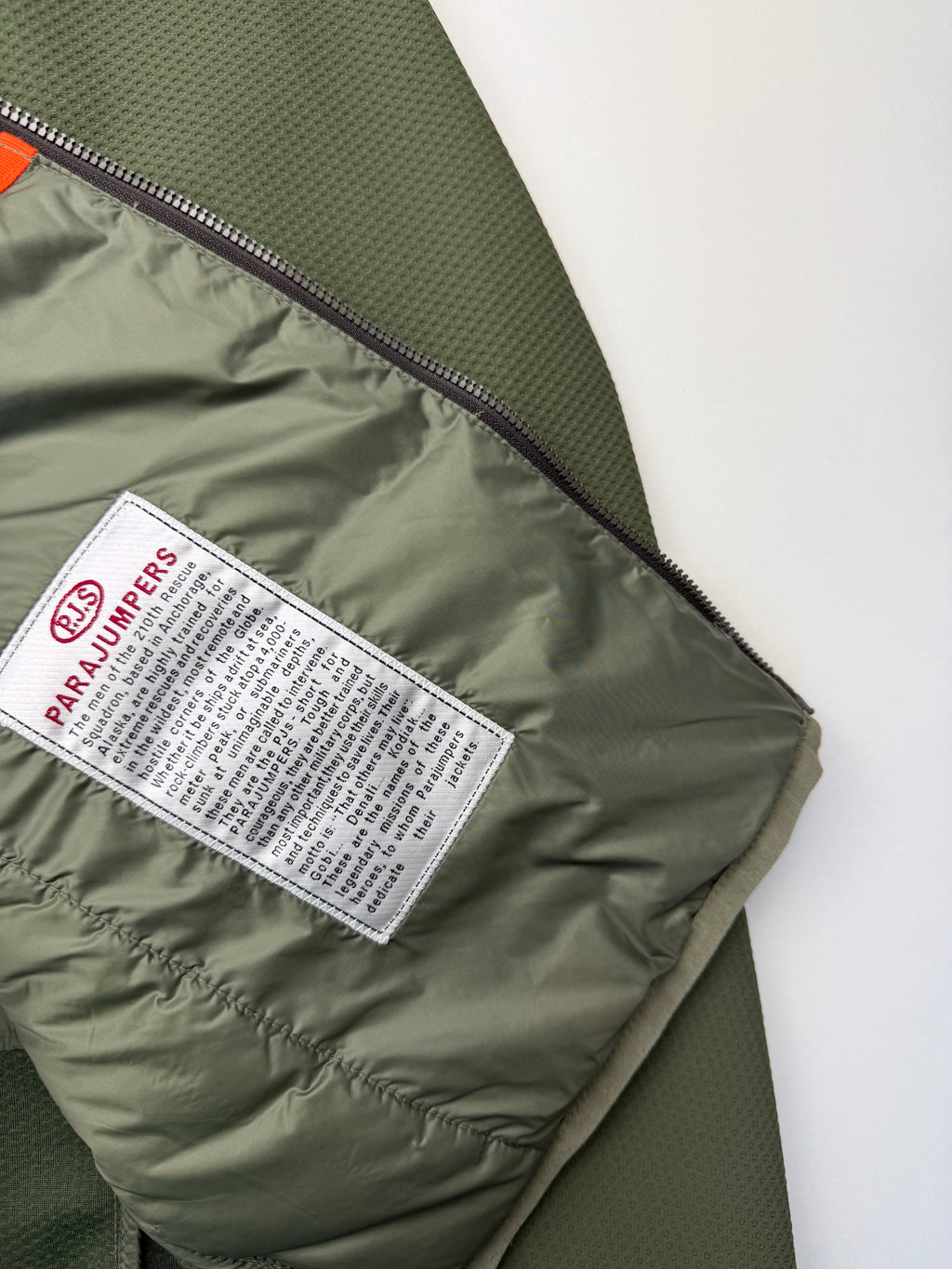 Veste Parajumpers “Jayden Hybride Warm Up” – Taille L – Vert Kaki – Neuve avec Étiquette