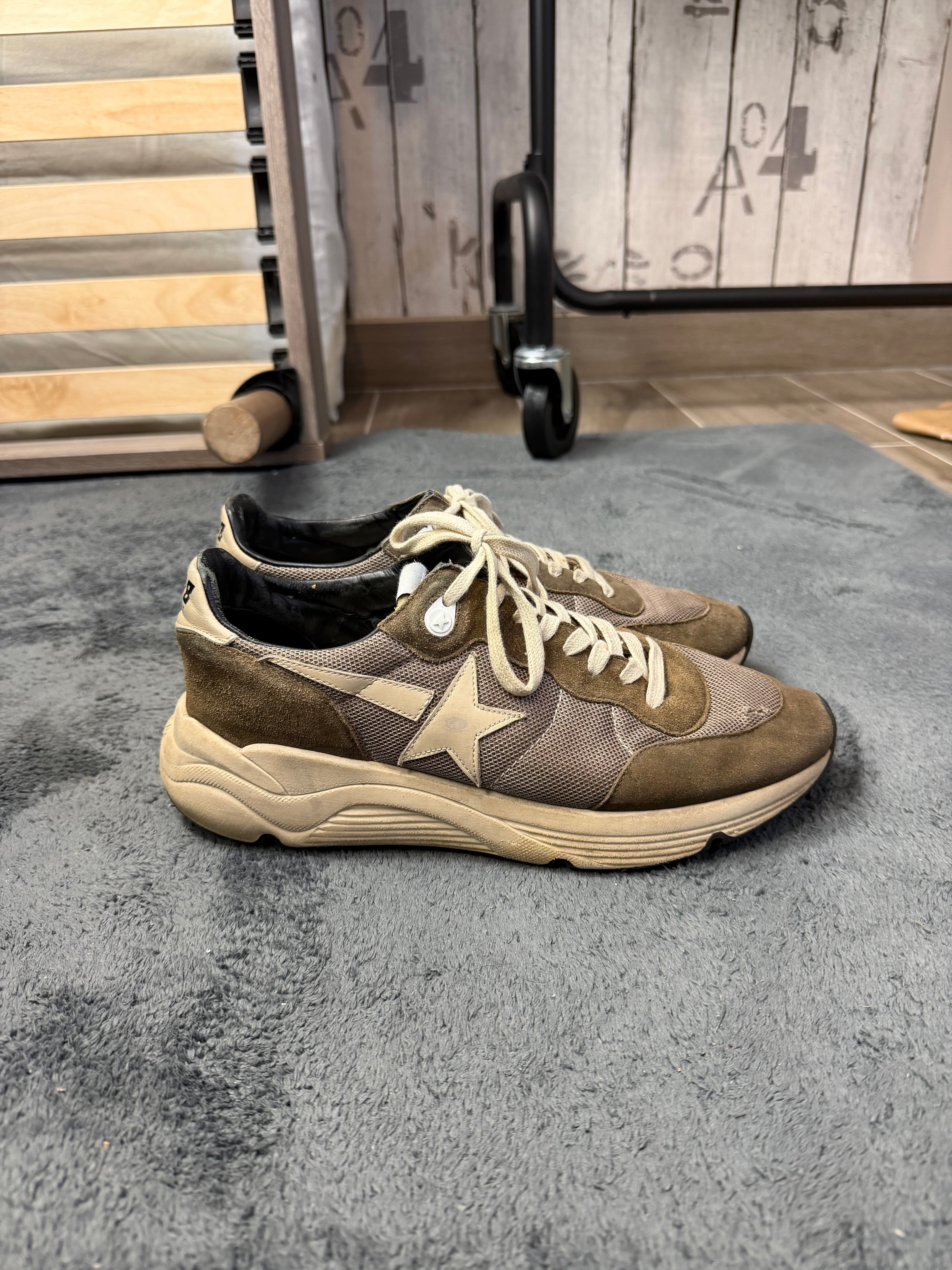 Basket Golden Goose Running – Taille 41 – Kaki