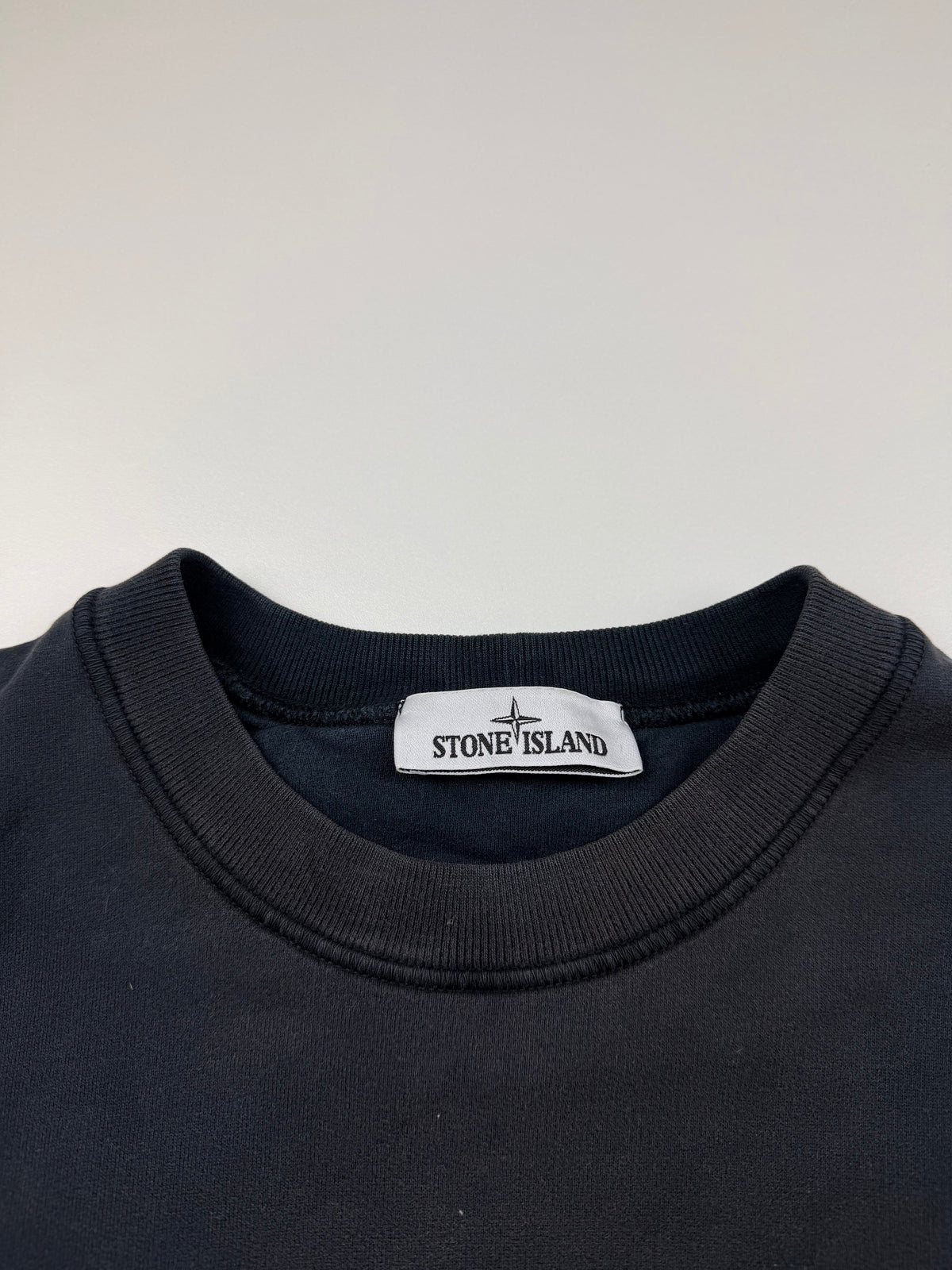 Pull Crewneck Stone Island – Taille S – Bleu Marine