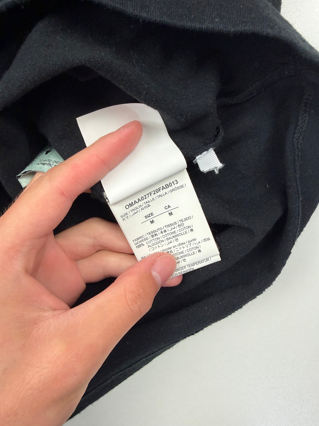T-shirt Off-White “Agreement” – Taille M – Noir