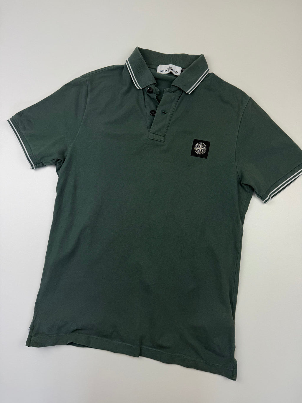 Polo Stone Island – Taille M – Vert Foncé