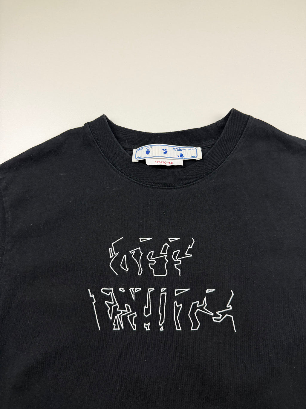 T-Shirt Off-White « Neen Arrow Skate » – Taille S – Noir