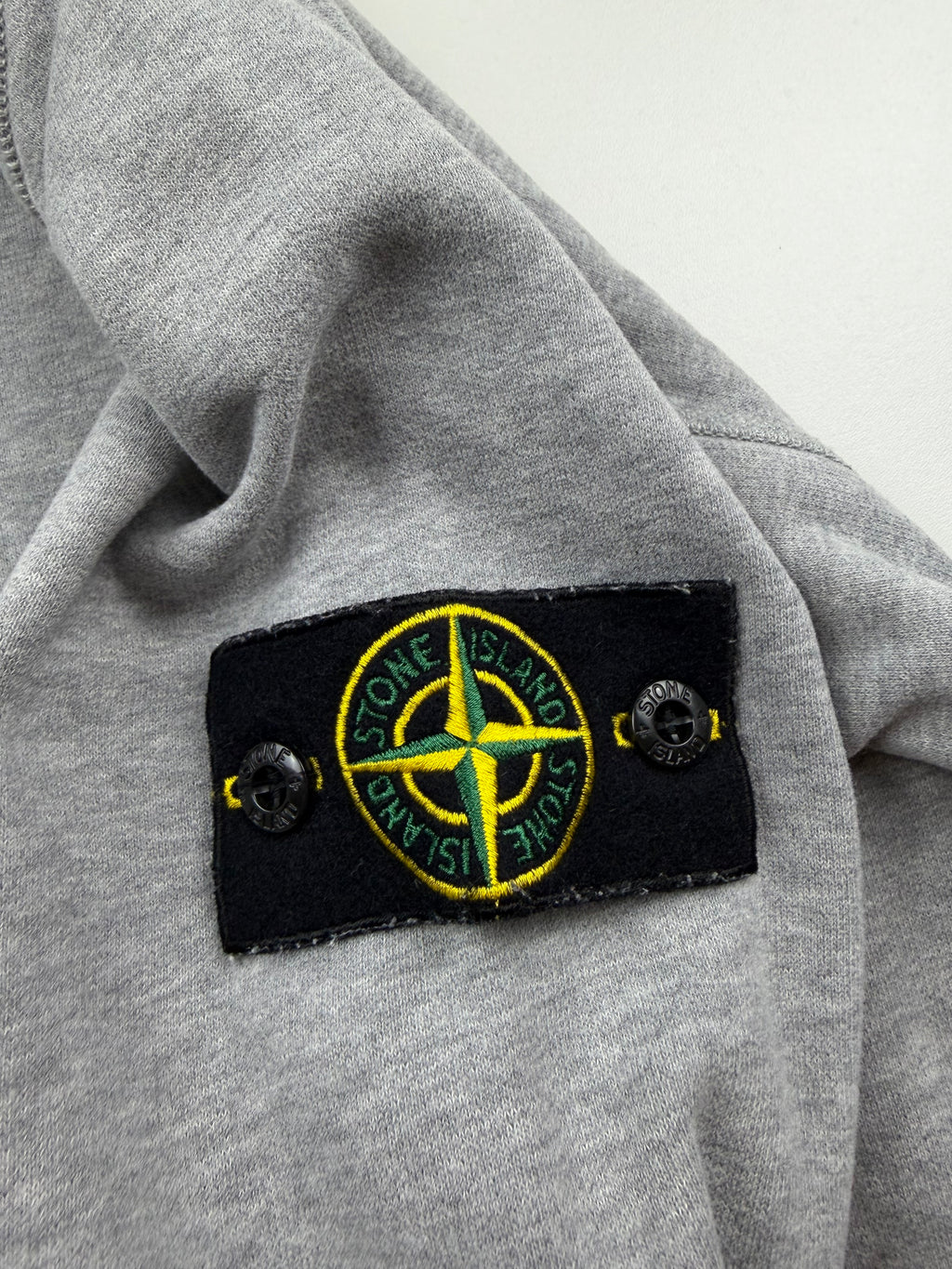 Pull Crewneck Stone Island – Taille L – Gris