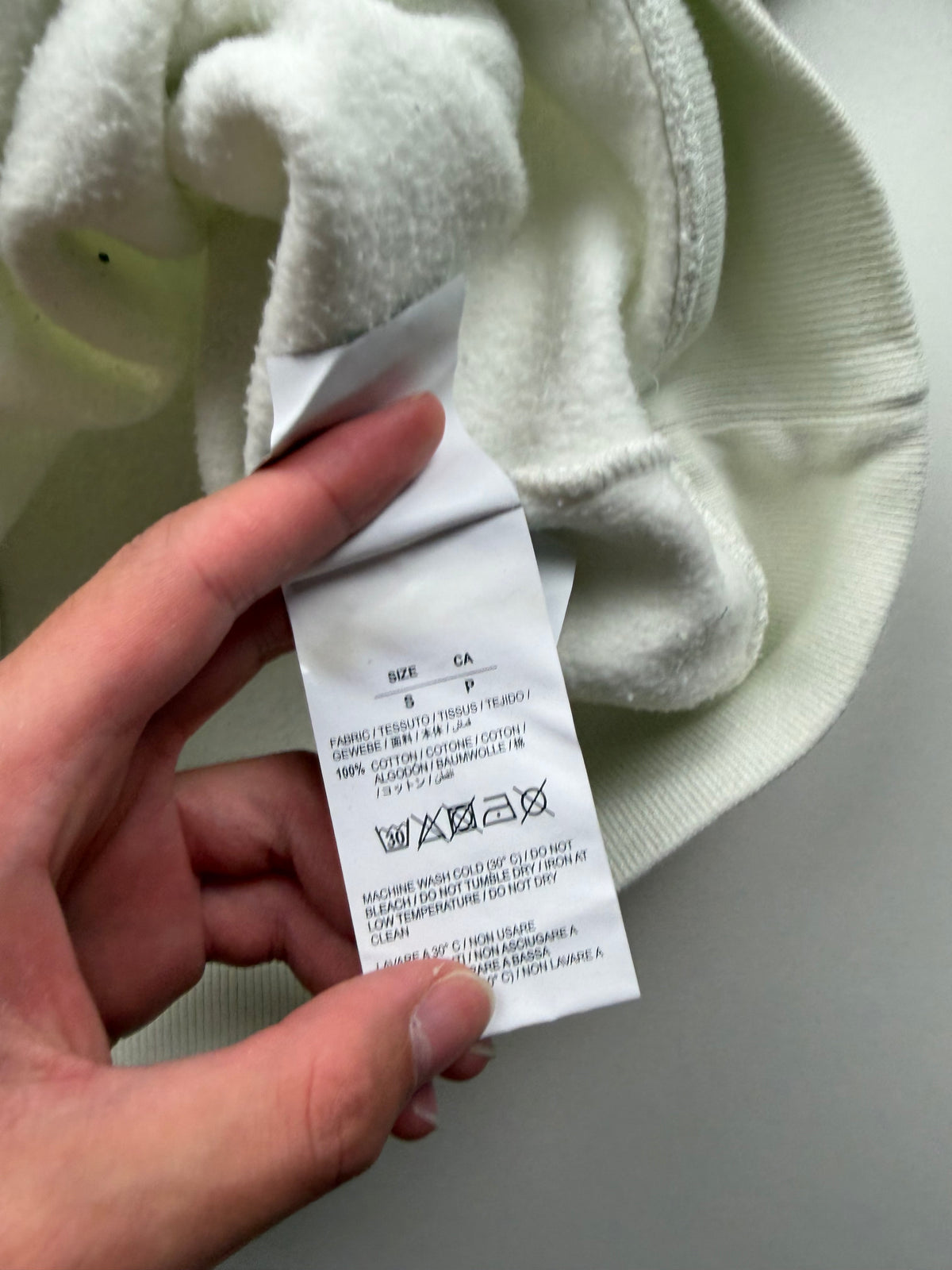 Pull Off-White « Gradient Arrows » – Taille S – Blanc