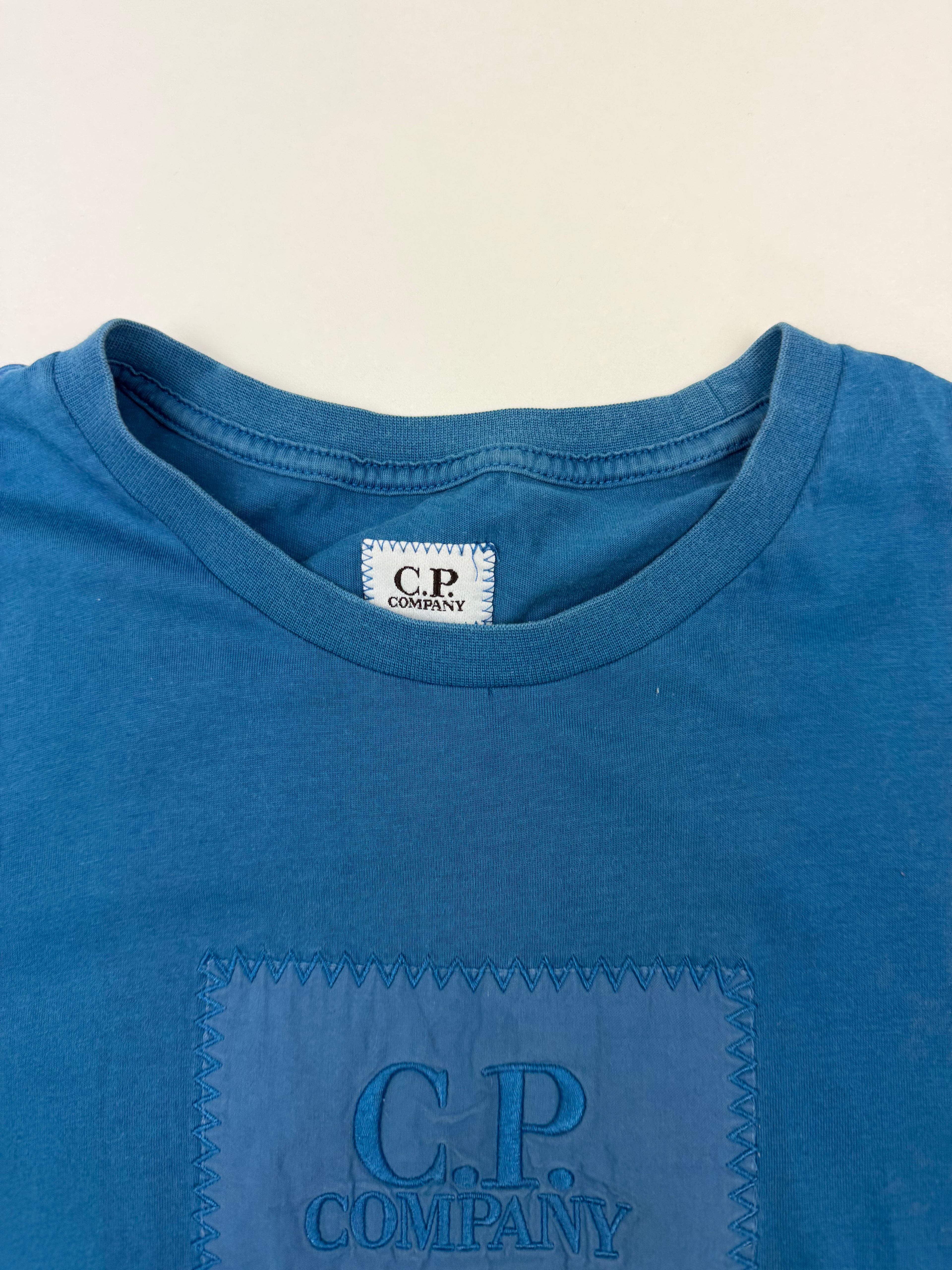 T-shirt C.P. Company – Taille S – Bleu avec Logo Central