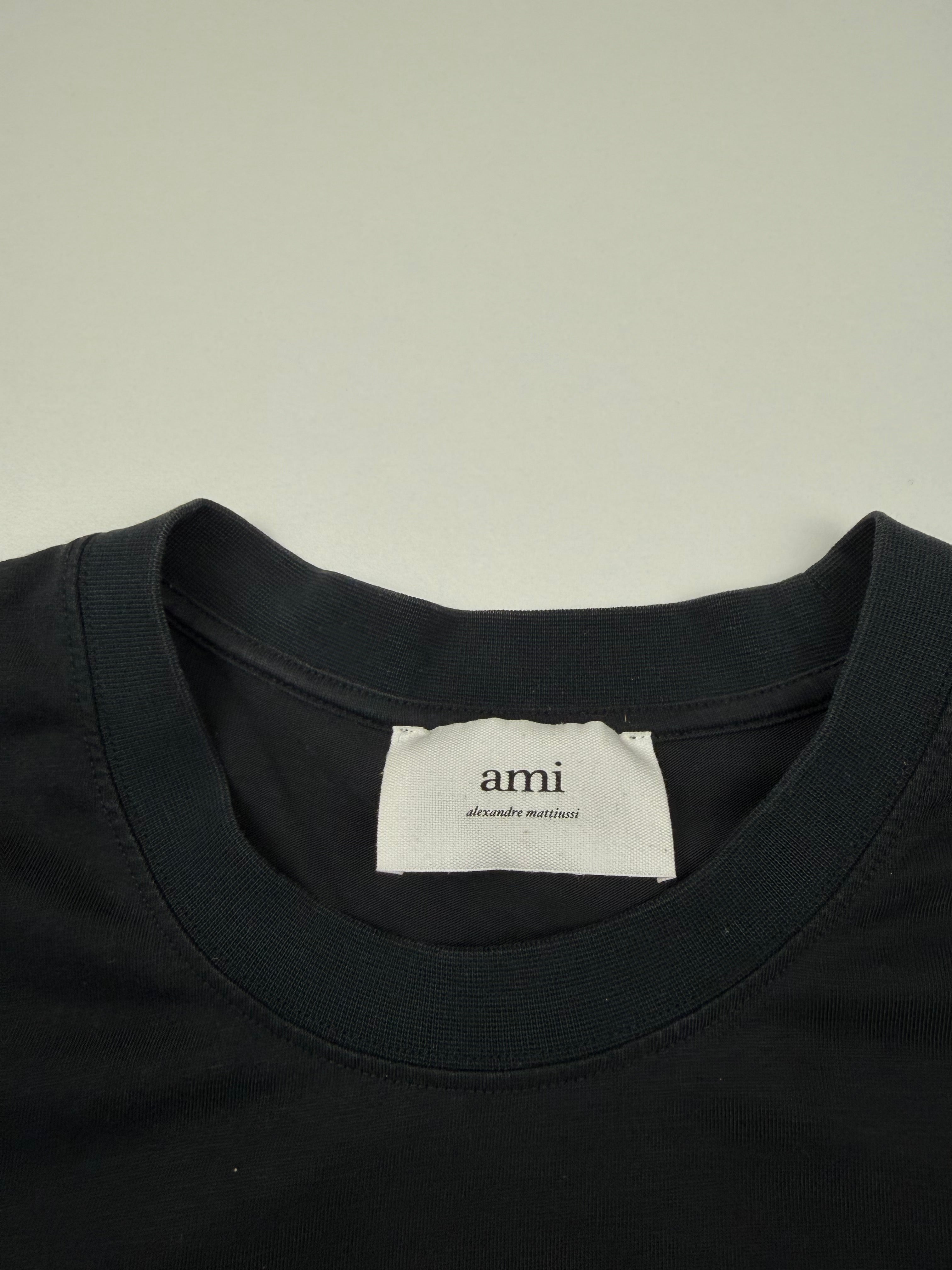 T-shirt AMI – Taille L – Noir avec Cœur Rouge