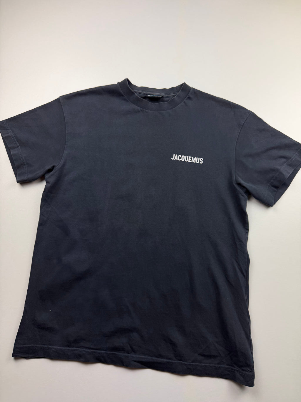 T-Shirt Jacquemus – Taille S – Gris Foncé