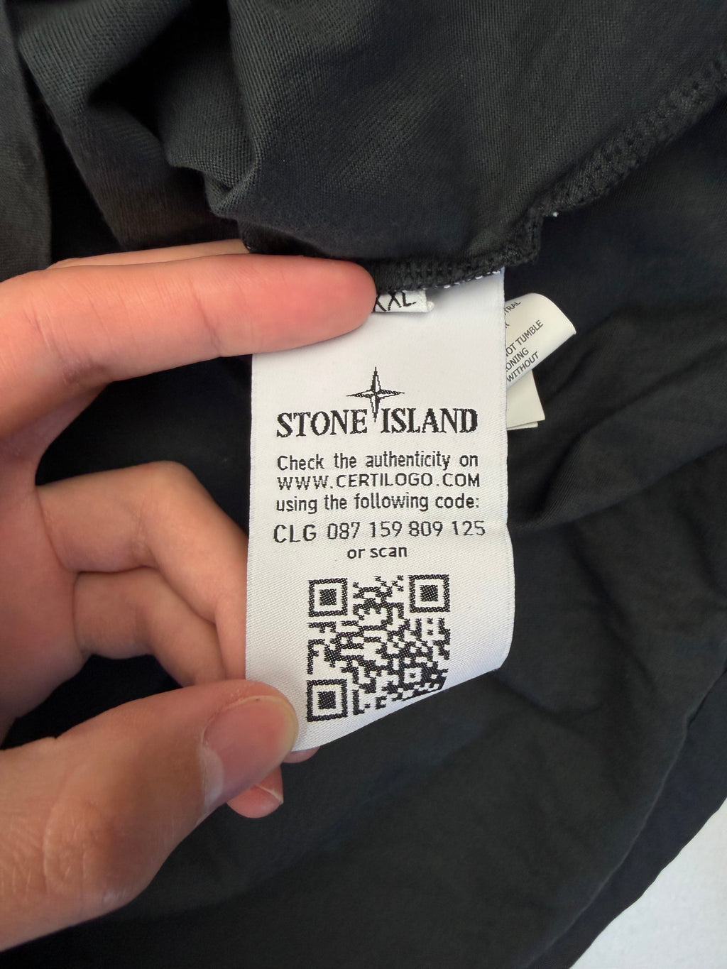 T-shirt Stone Island – Taille XXL (fit XL) – Gris/Noir avec Logo Poitrine
