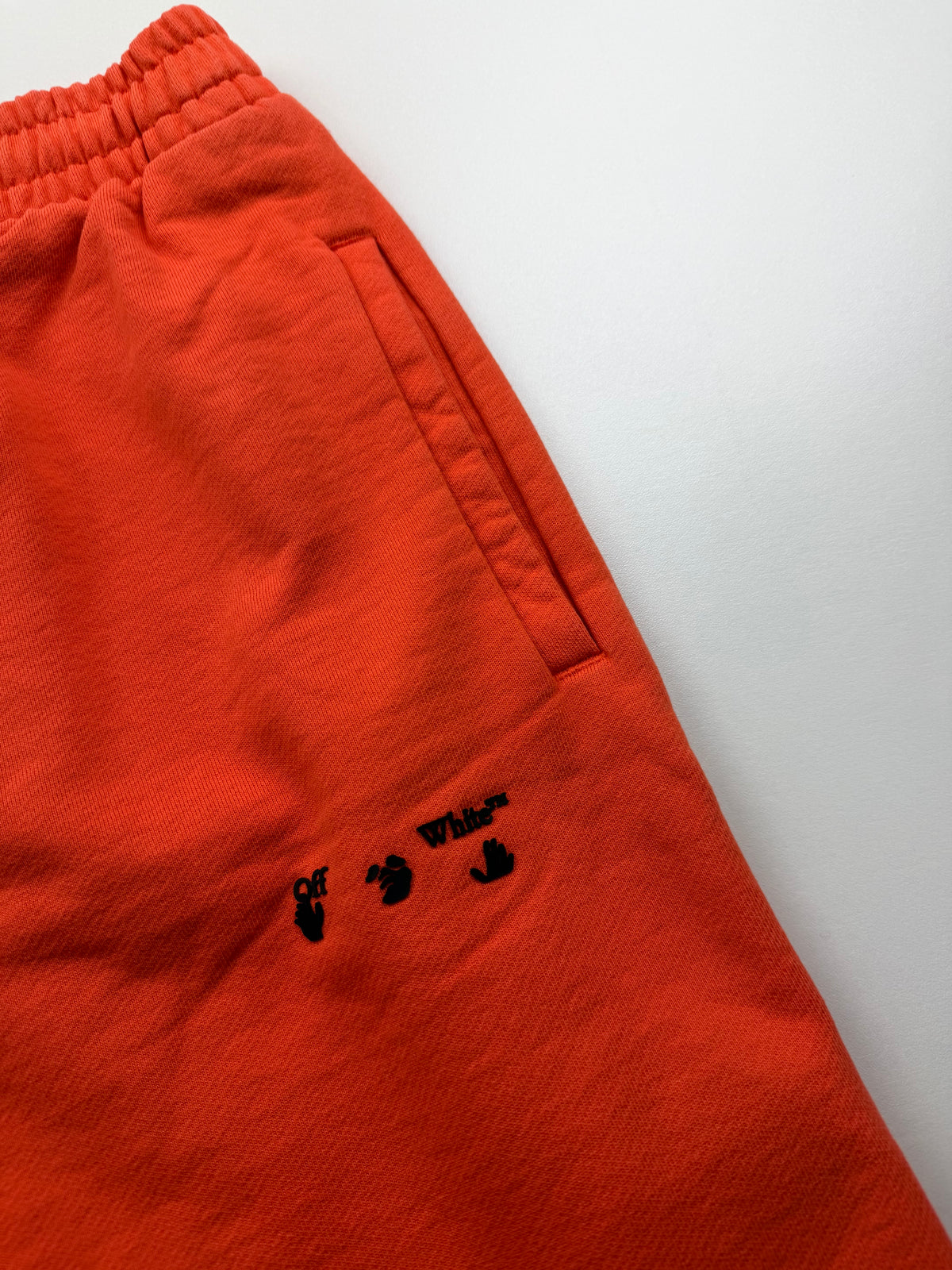 Short Off-White «Logo Print Track Shorts» – Taille M – Orange