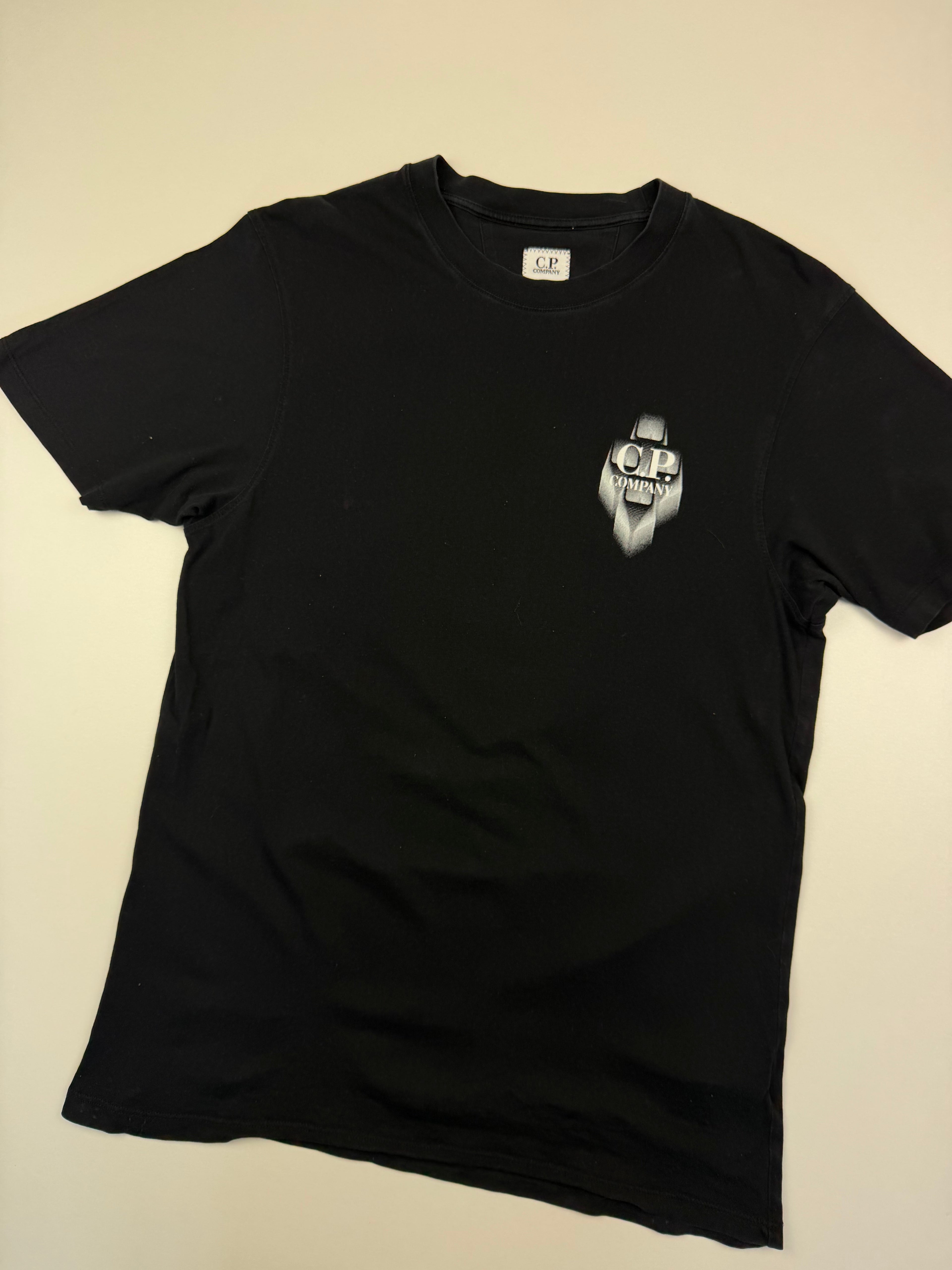 T-shirt C.P. Company – Taille M – Noir avec Motif au Dos