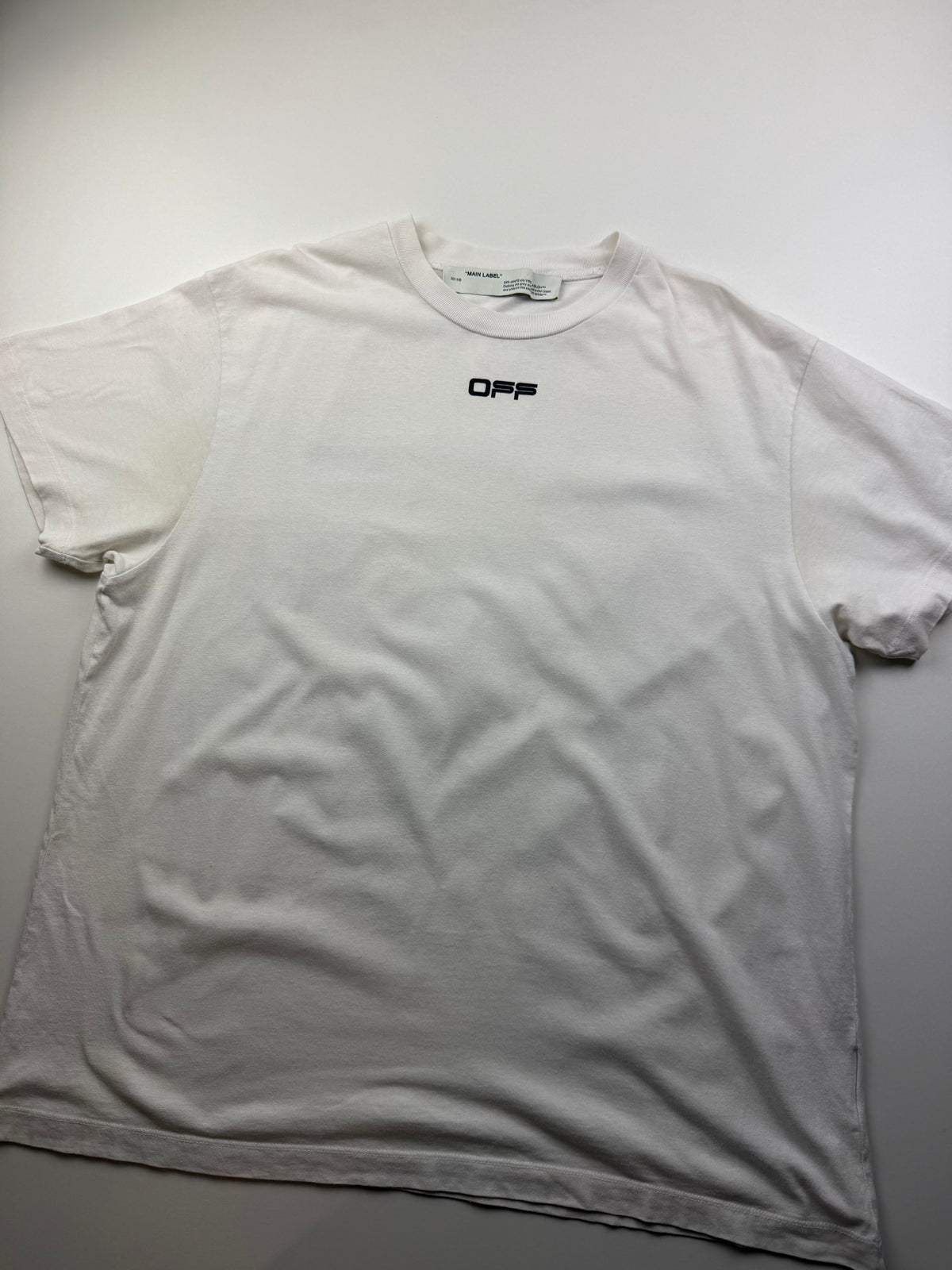 T-Shirt Off-White «Airport Tape Arrows» – M – Blanc