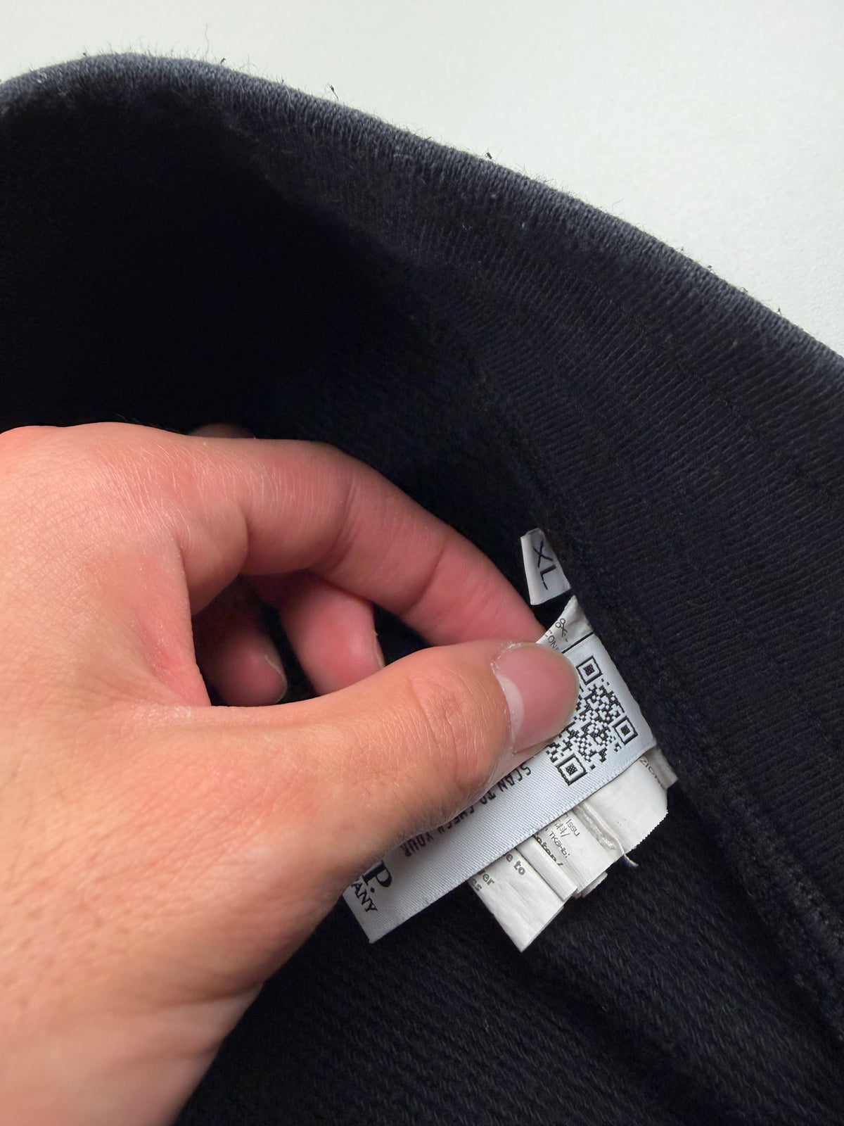Jogging C.P. Company – Taille XL – Noir – 2 Poches Zippées