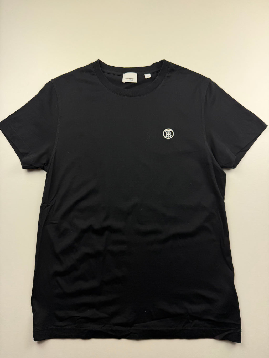 T-Shirt Burberry – Taille M – Noir – Logo Brodé
