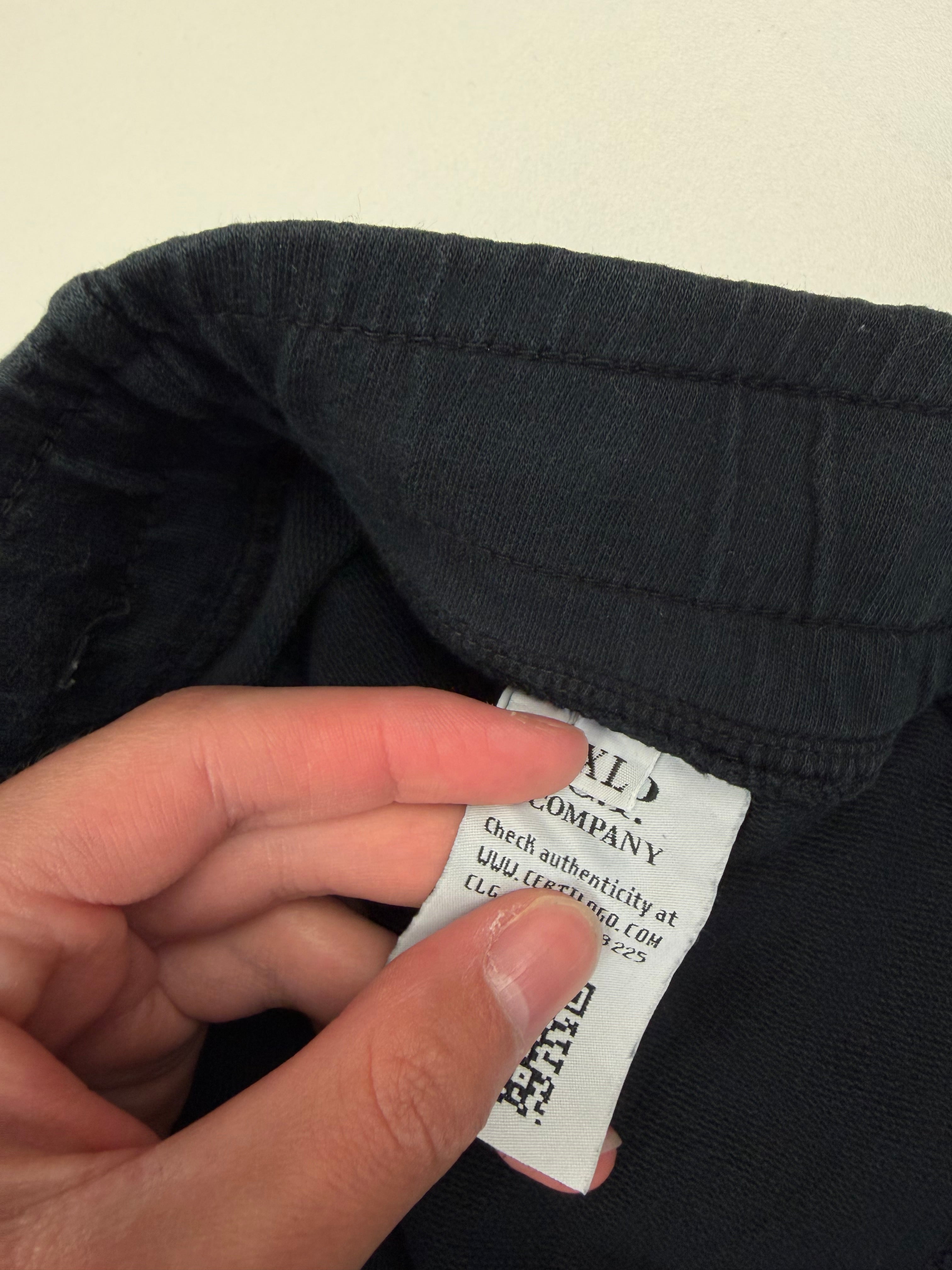 Short C.P. Company – Taille XL – Noir en Coton