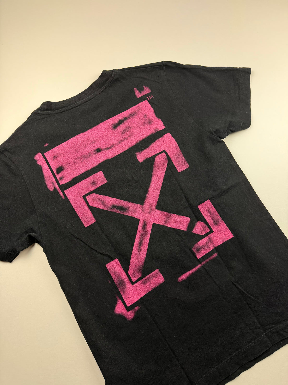 T-Shirt Off-White « Stencil Arrow » Oversized – Taille S – Noir