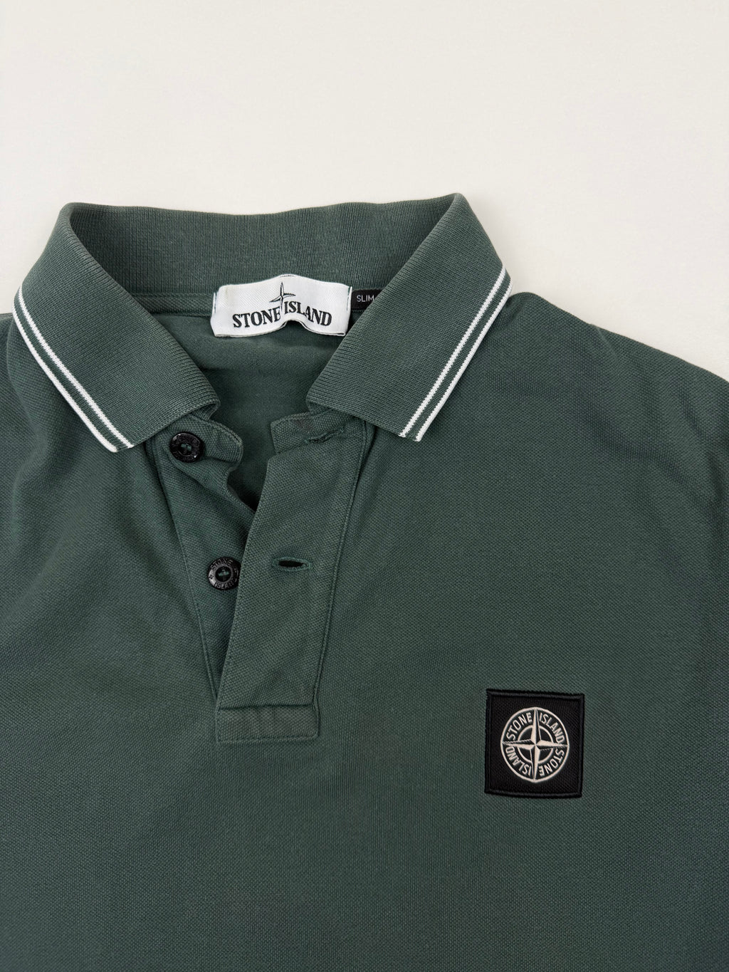 Polo Stone Island – Taille M – Vert Foncé