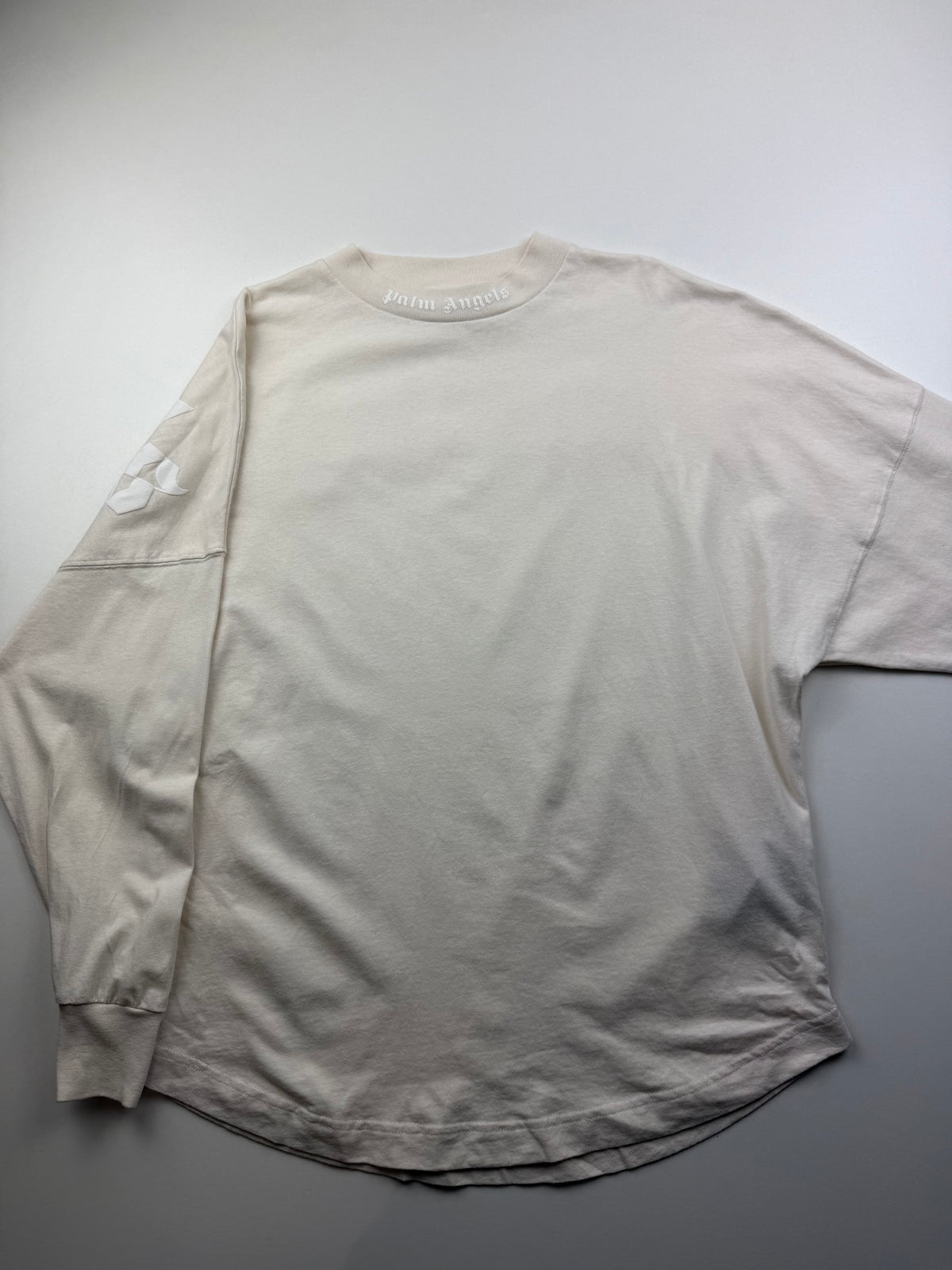 T-Shirt Manches Longues Palm Angels «Classic Logo Over L/S Tee» – Taille XS – Blanc Cassé
