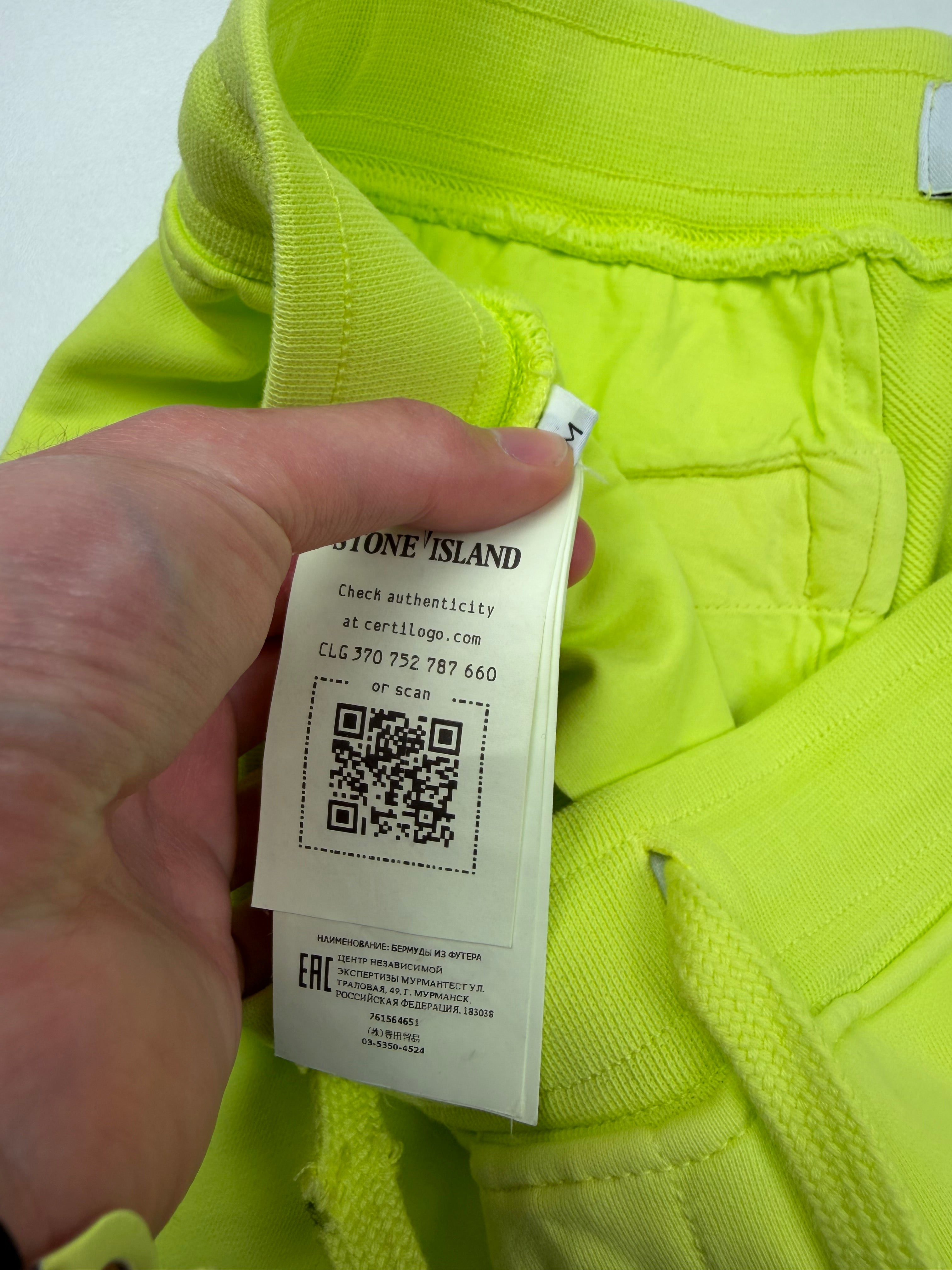 Short Stone Island – Taille M – Jaune Fluo en Coton