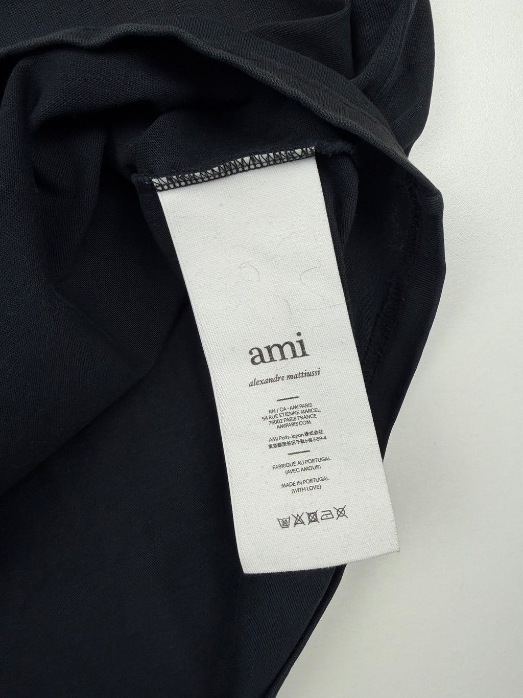 T-shirt AMI – Taille S – Noir avec Logo Cœur 3D
