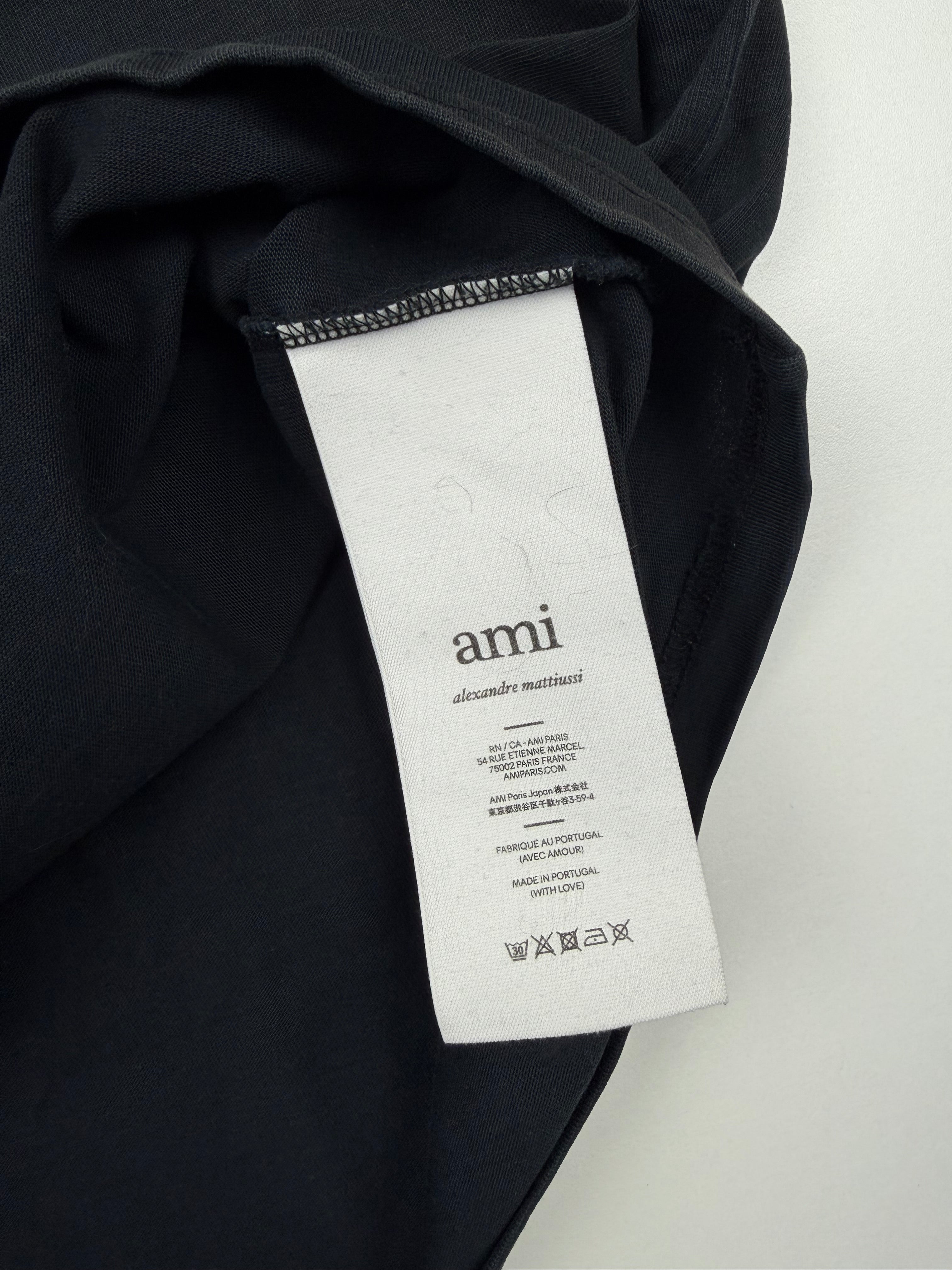 T-shirt AMI – Taille S – Noir avec Logo Cœur 3D