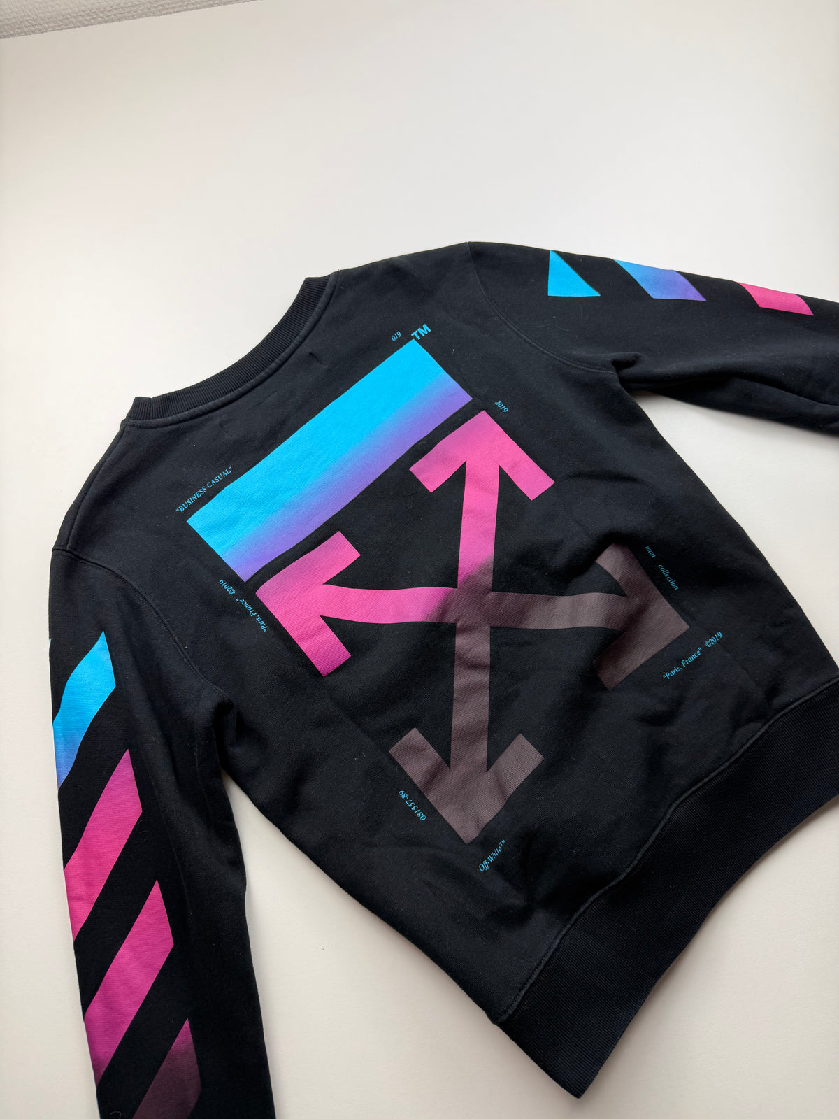 Pull Off-White « Gradient Arrows » – Taille S – Noir