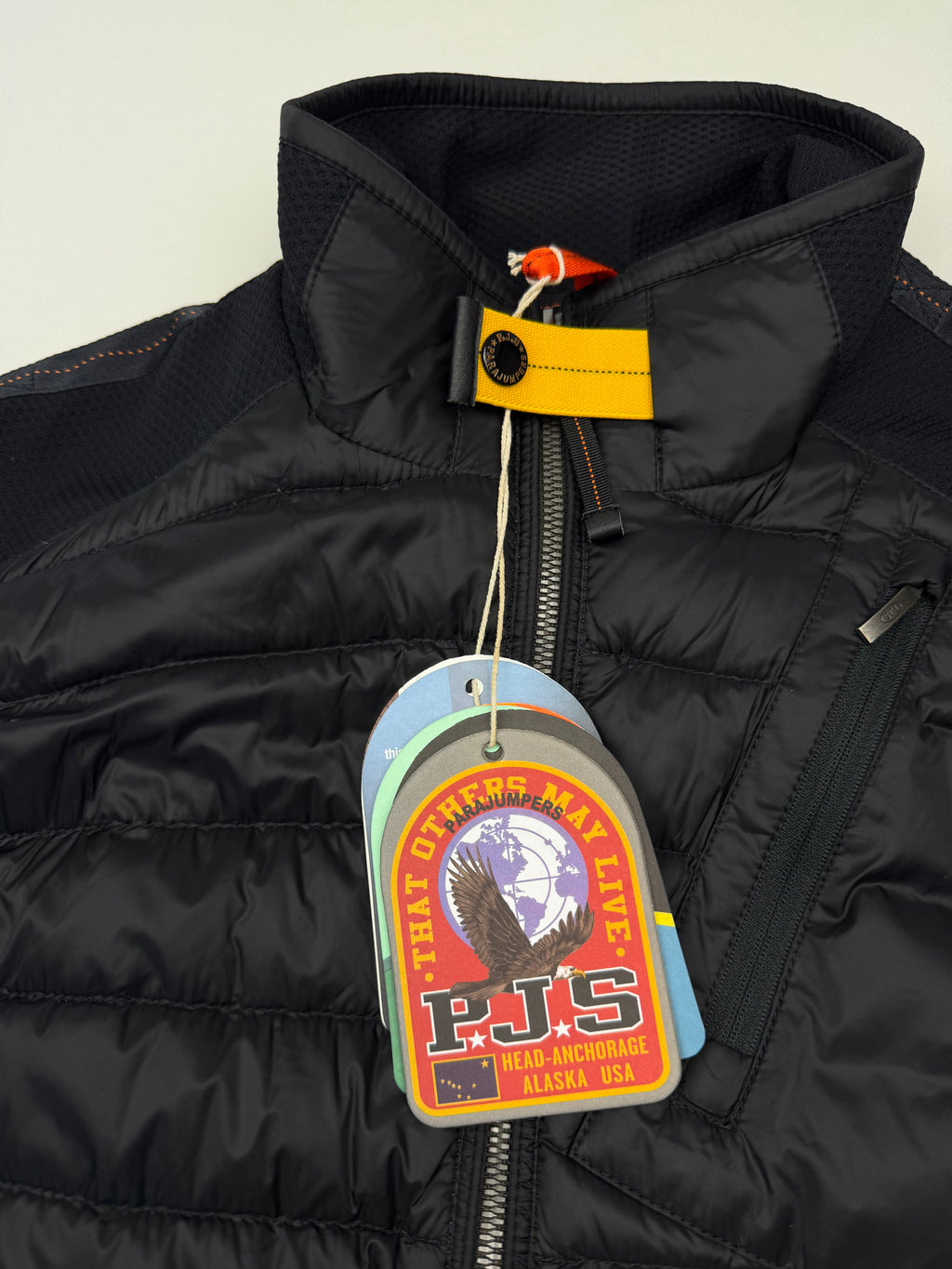 Veste sans manches Parajumpers “Zavier Hybride Warm Up” – Taille M – Noir – Neuve avec Étiquette