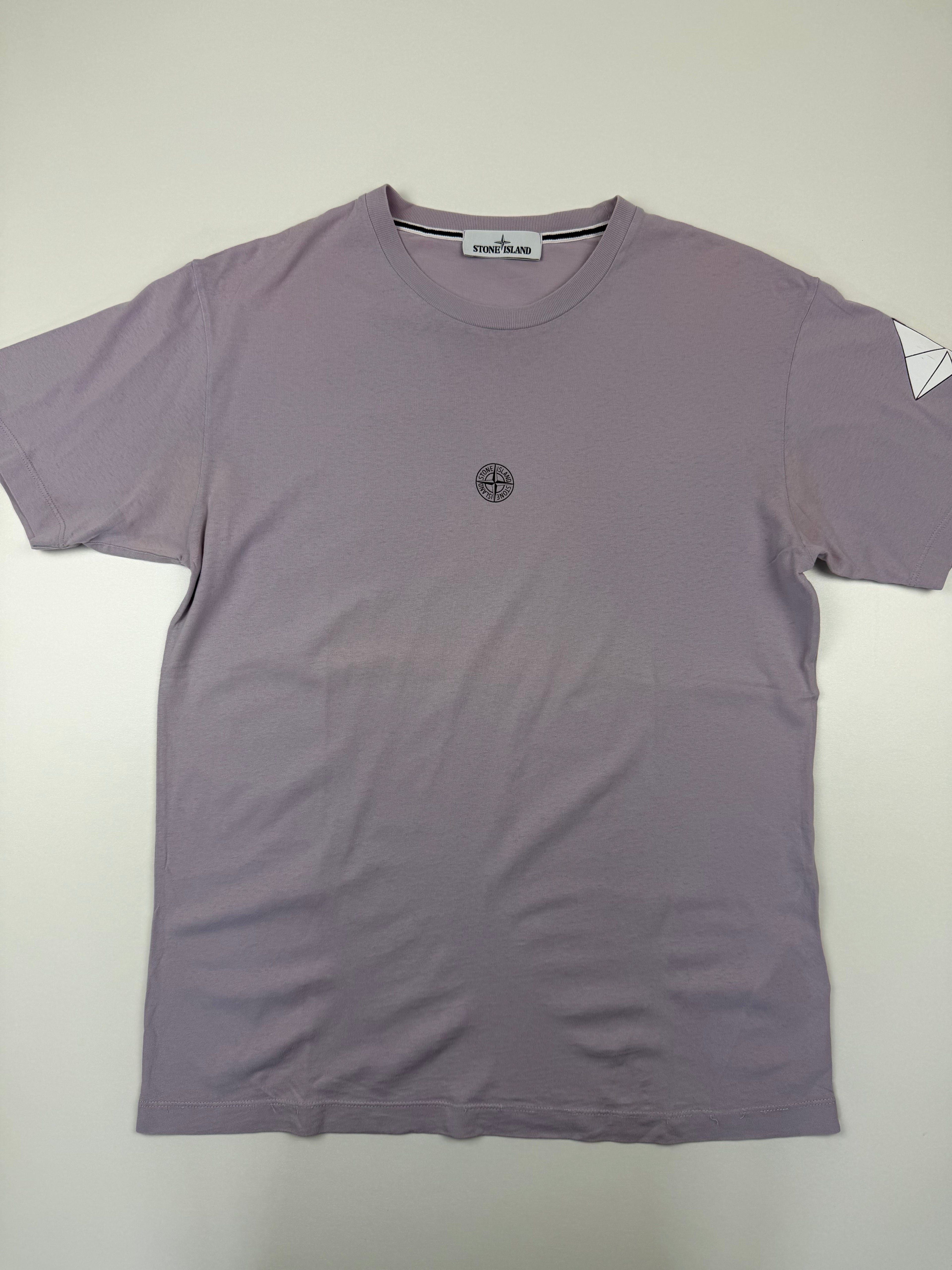 T-shirt Stone Island – Taille L – Violet Clair avec Motif à l’Avant