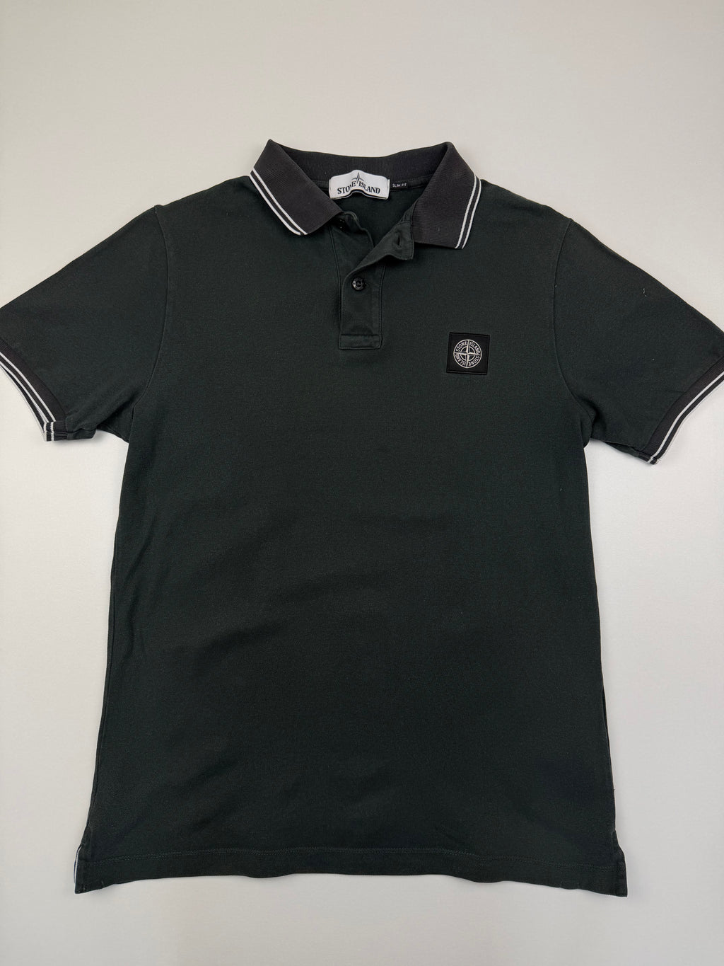 Polo Stone Island – Taille M – Vert Foncé