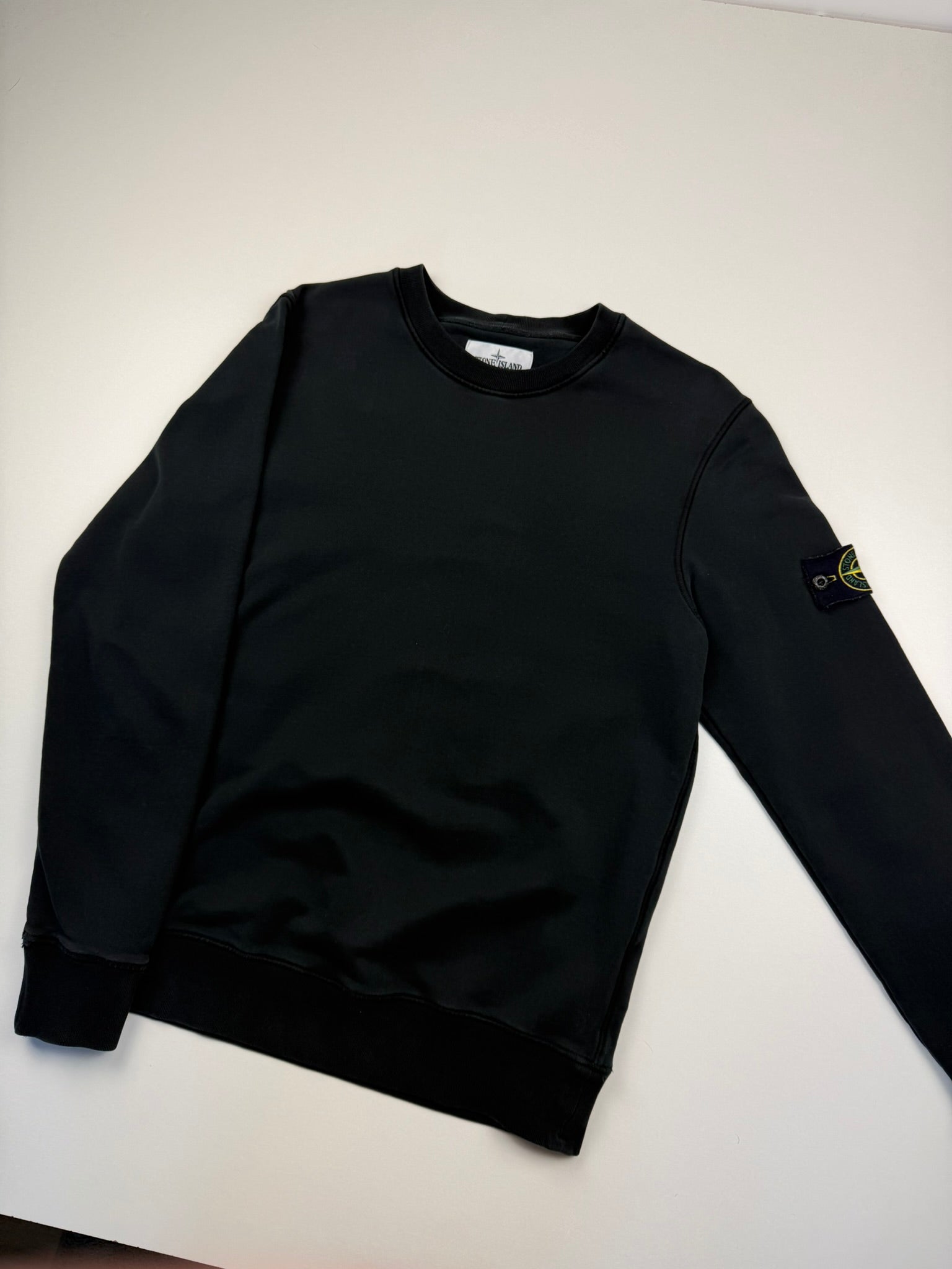 Pull crewneck Stone Island – Taille M – Coloris Noir