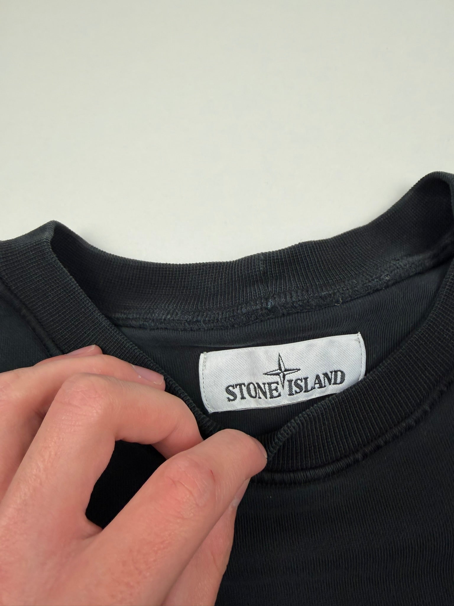 Pull crewneck Stone Island – Taille M – Coloris Noir