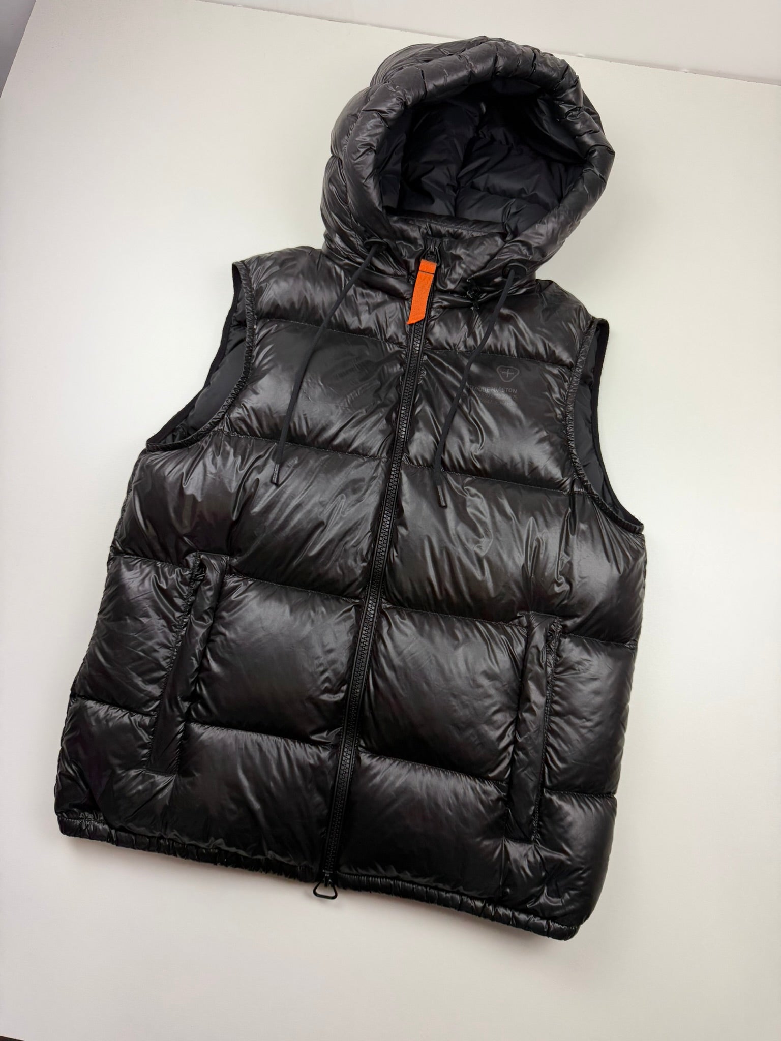 Doudoune sans manche Gertrude – Taille L – Coloris Noir