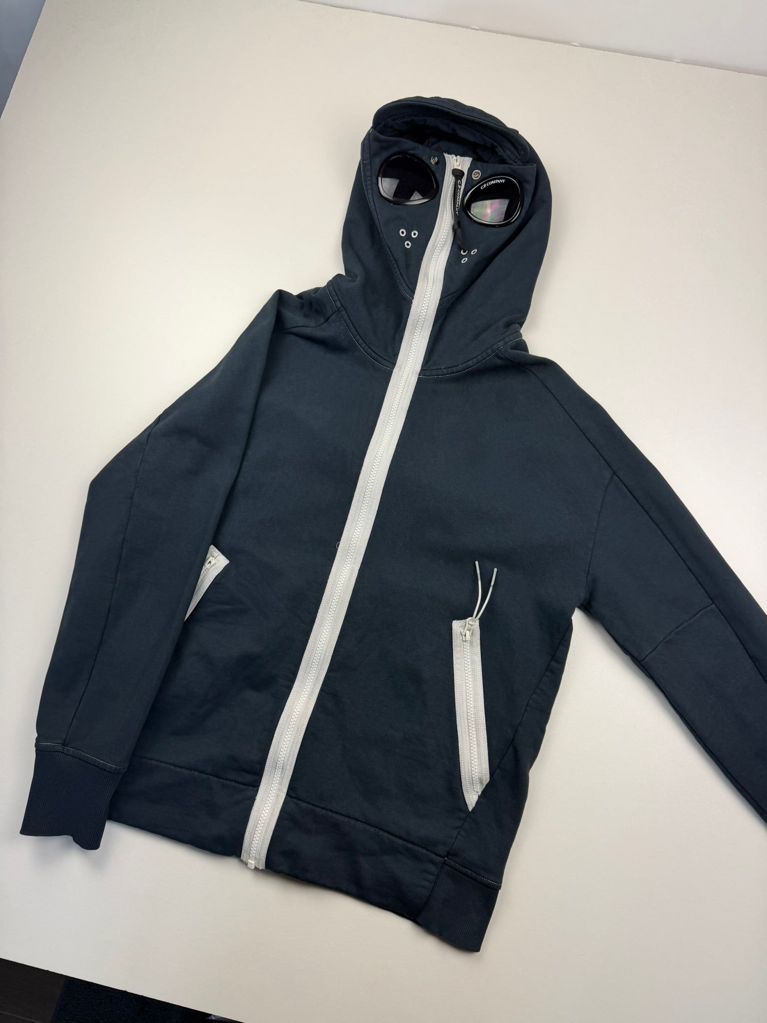 Gilet full zip C.P. Company – Taille M – Coloris Marine / Noir