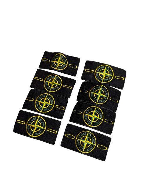 Badge Stone Island brodé noir et jaune