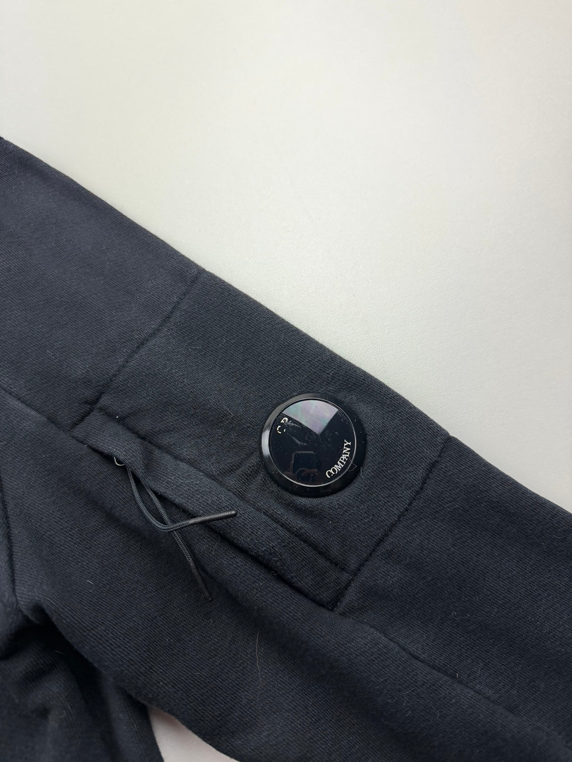 Pull C.P. Company Lens – Taille XS – Noir