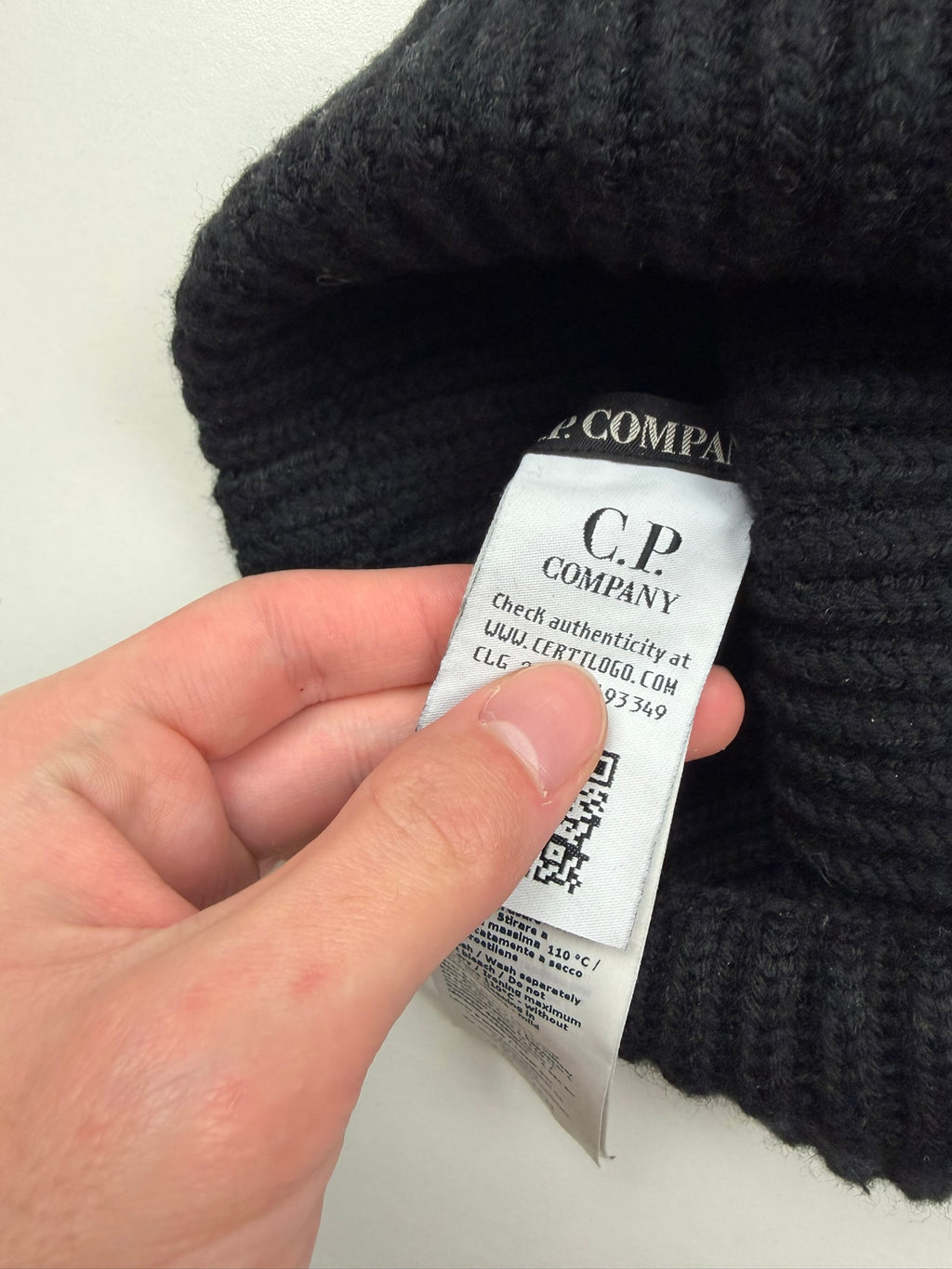 Bonnet C.P. Company – Coloris Noir – Taille Unique