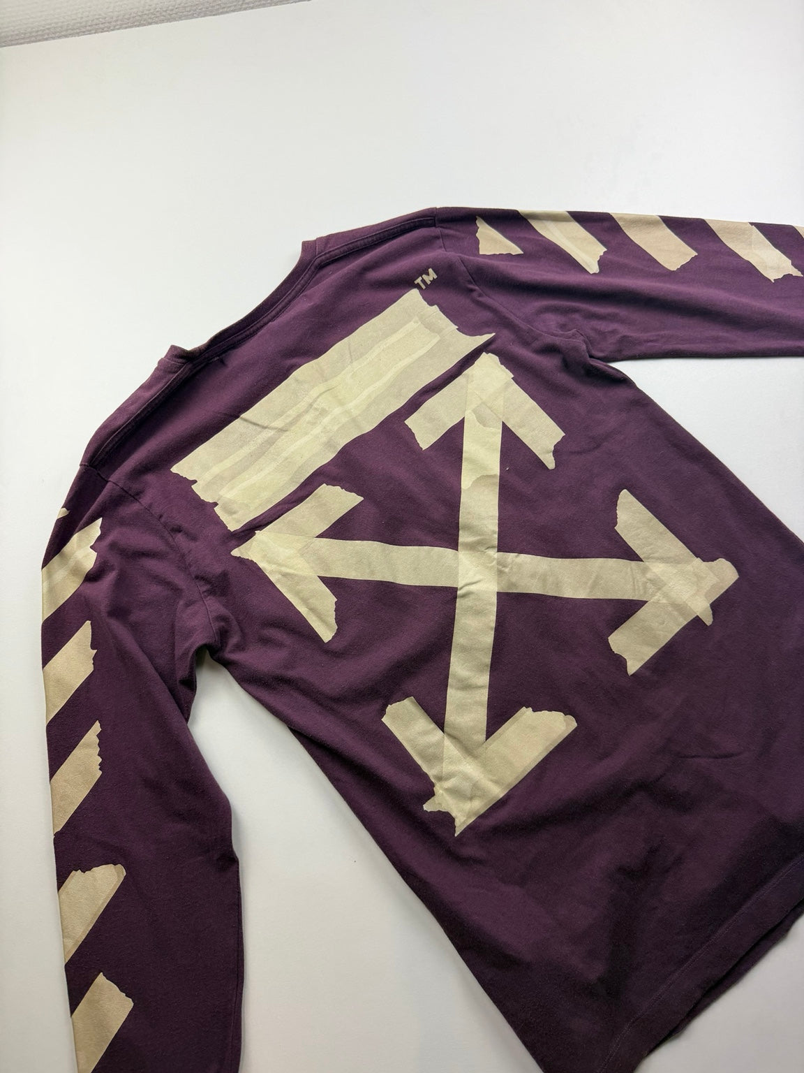 T-Shirt Manches Longues Off-White « Tape Arrows » – Taille M – Violet — photo 5
